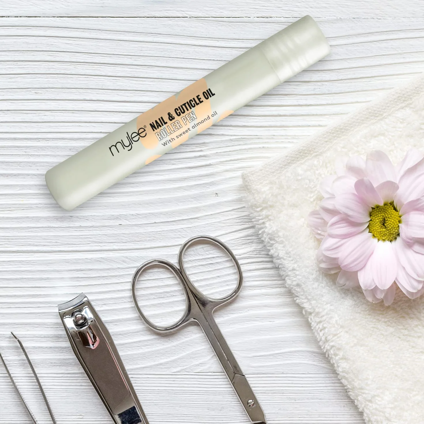 Mylee Stylo Huile pour Ongles et Cuticules 10ml Hydratation Profonde Nourrit Assouplit Non Grasse Sans Résidu Collant