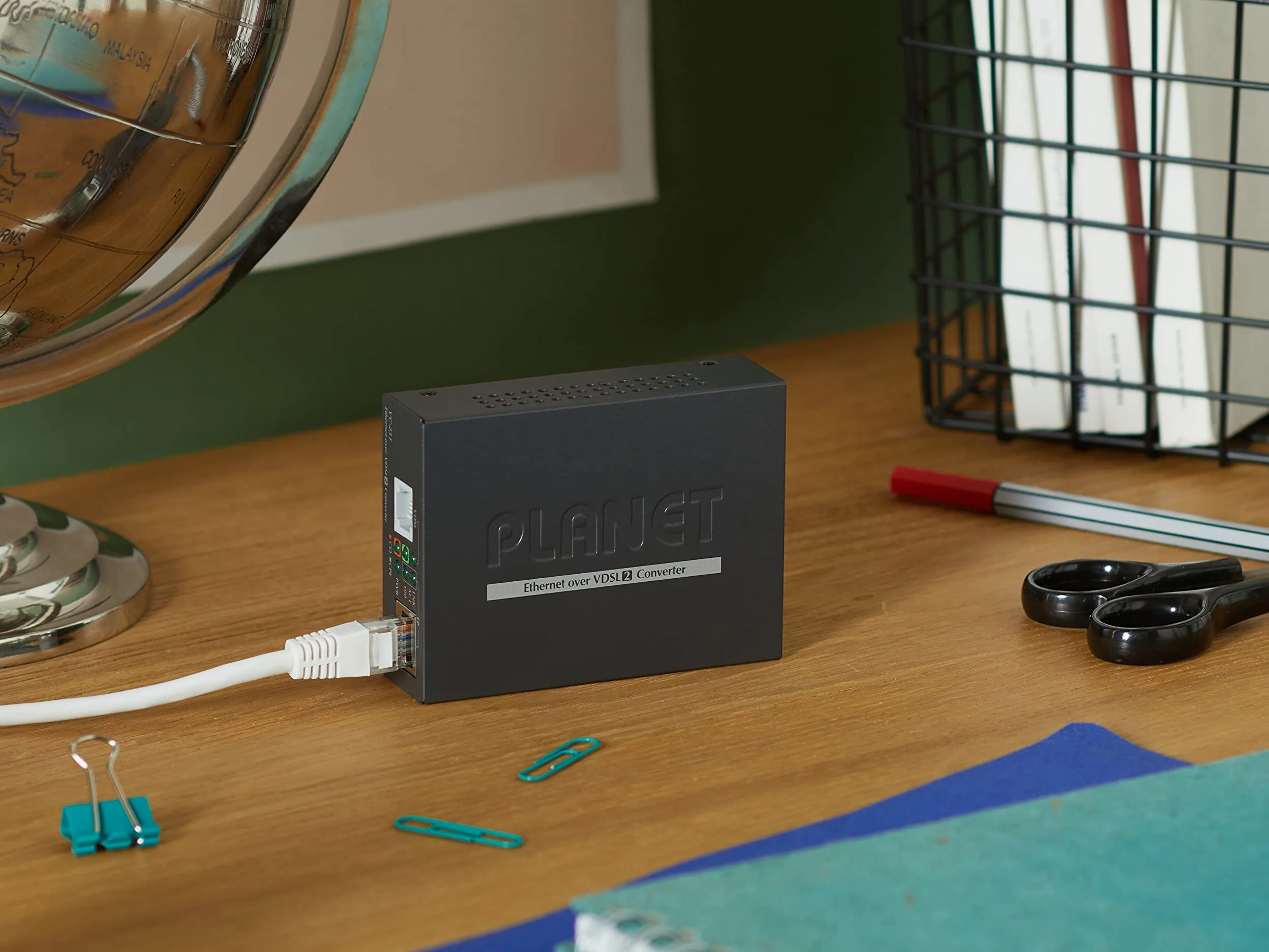 Planet VC-231 100Mbit/s convertisseur multimédia de réseau