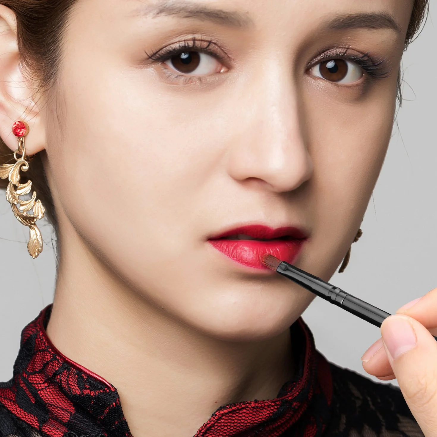 Luxspire Pinceaux à Lèvres Lot de 2 Noir Applicateurs Maquillage