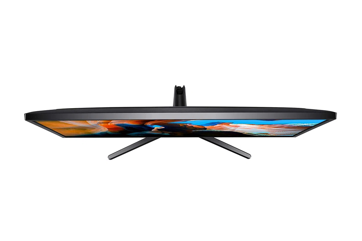Samsung U32J590 81,3 cm (32") 3840 x 2160 Pixels 4K Ultra HD LED Noir
