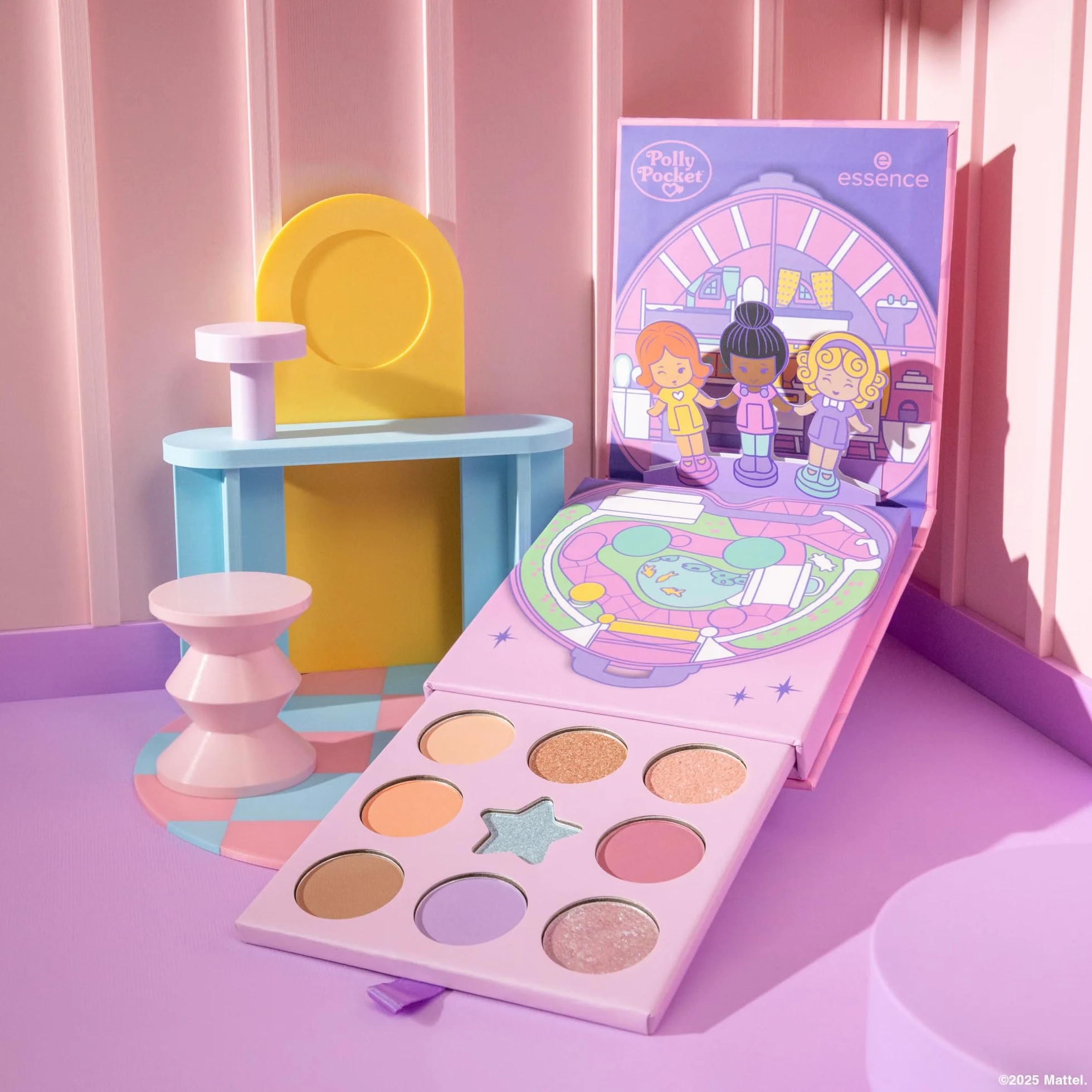 Essence Polly Pocket palette de fards à paupières 7.4g chatoyant intense en couleurs mat