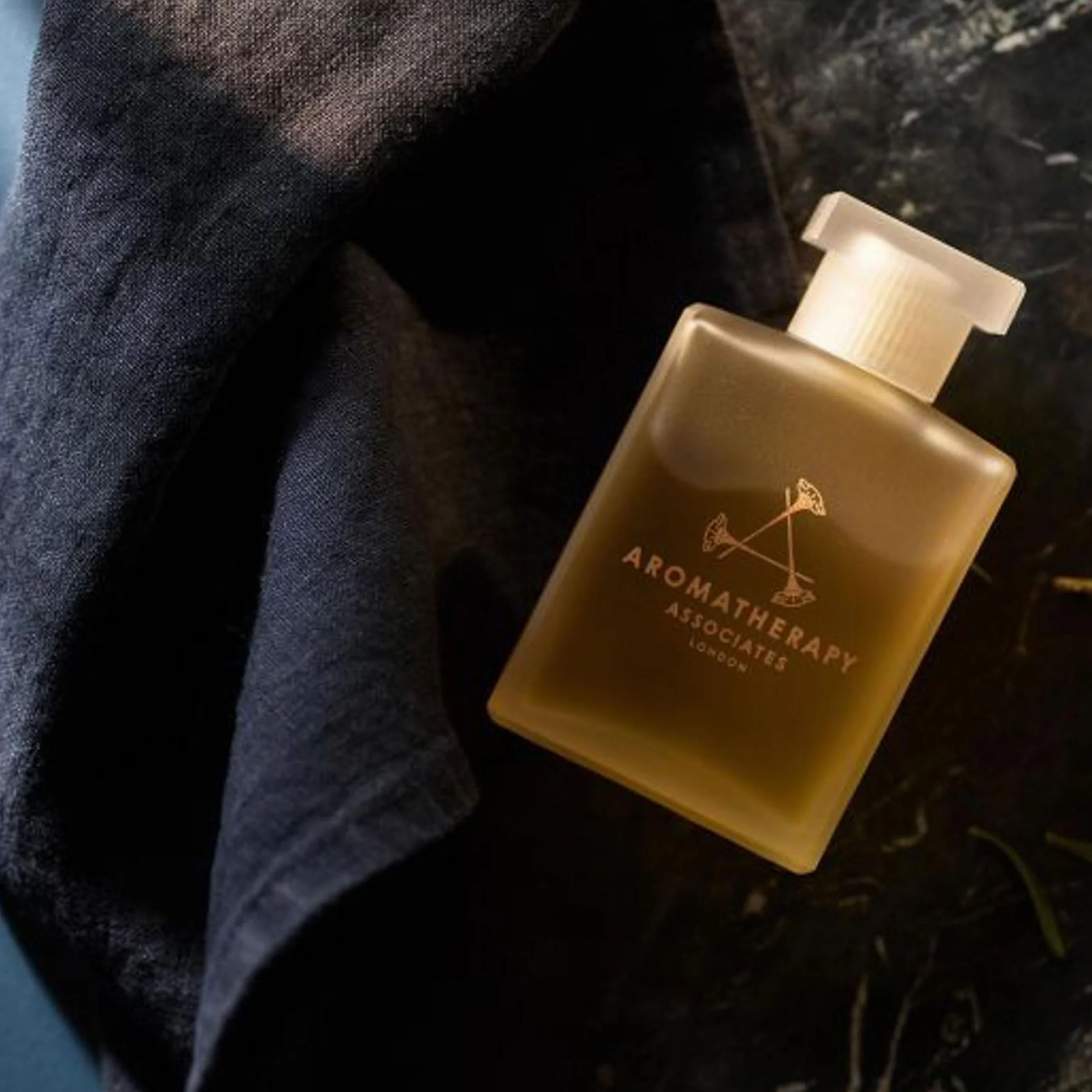 AROMATHERAPY ASSOCIATES Huile Bain & Douche Equilibrium Support 55 ml