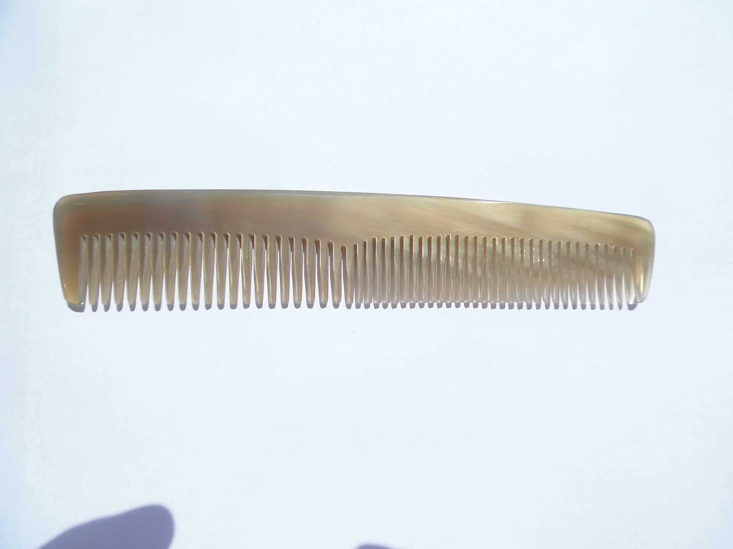 Peigne Démêloir en Corne Naturelle 16 cm
