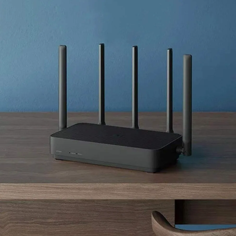 ‎Xiaomi Mi AIoT Router AC2350 routeur Noir - WiFi, Triple Bande, 7 antennes, 3 Ports, 12V, 2200 Mbit/s - Version française