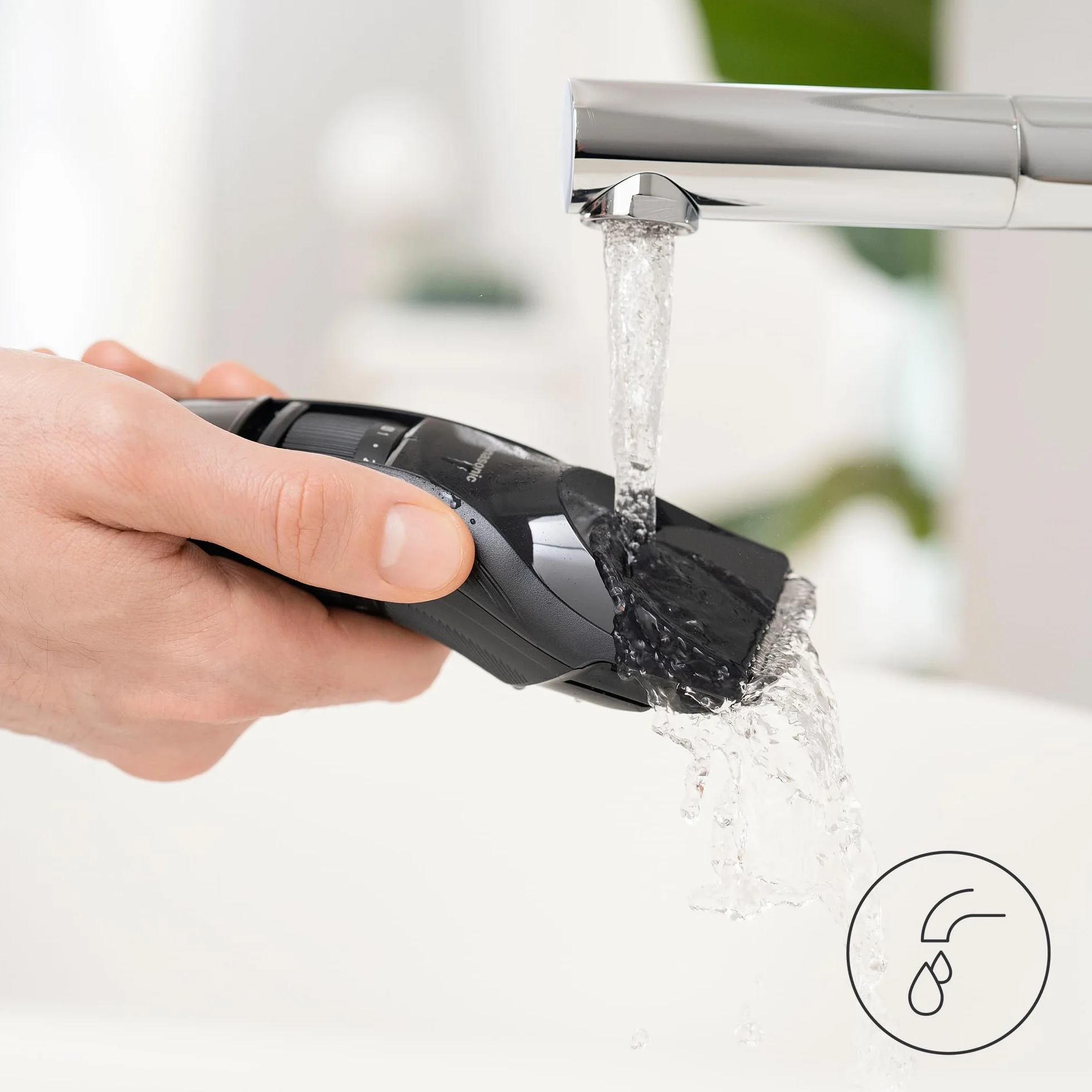 Panasonic ER-GC53-K503 Tondeuse à Cheveux Hommes Sans Fil Étanche 19 Réglages Longueur Noir