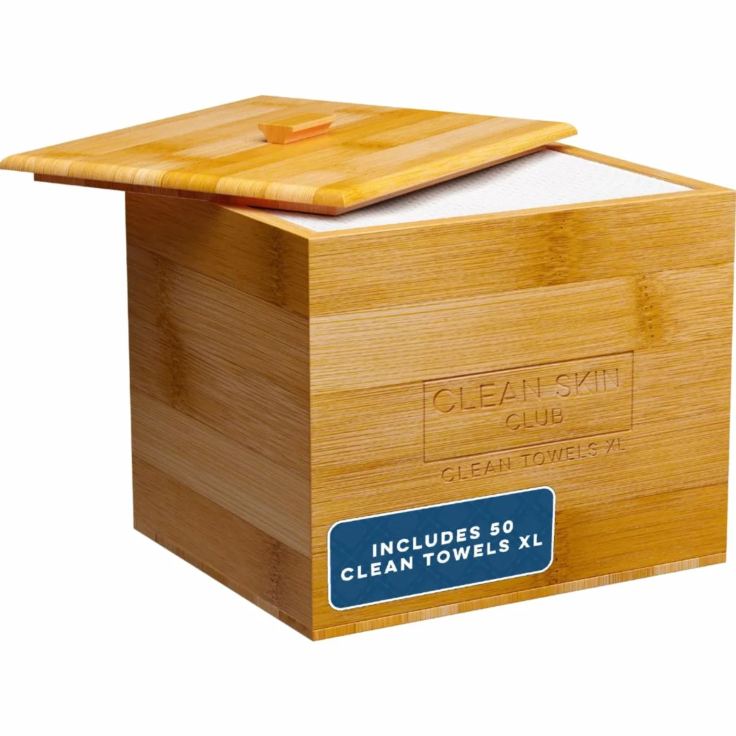 Clean Skin Club Récipient en bambou avec couvercle, 50 serviettes jetables Clean Towels XL Original