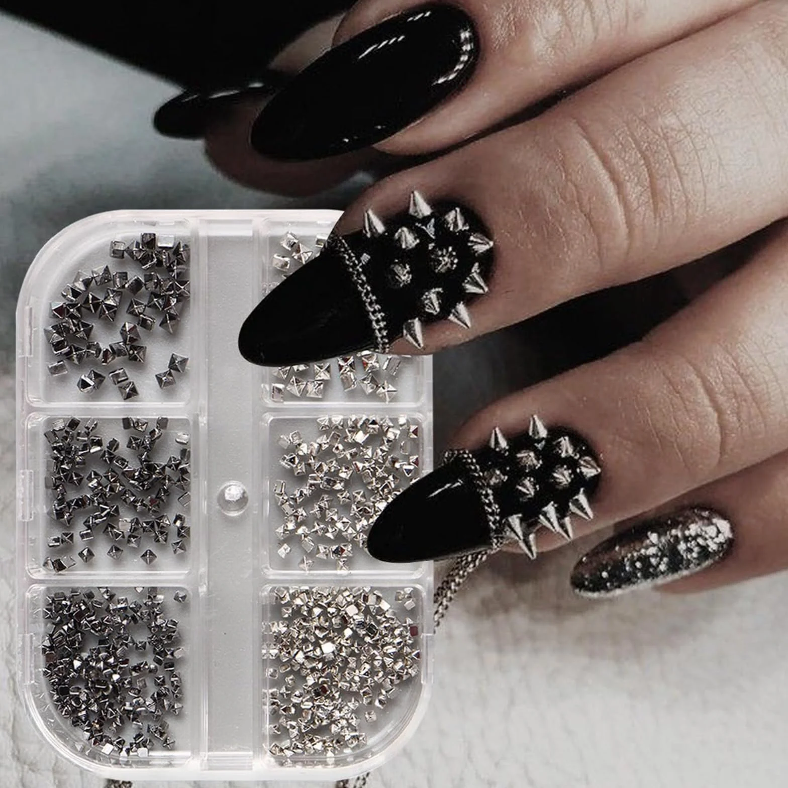 Boîtes de Charme Gothique pour Ongles Clous Rivets Mini Pointes Perles Punk Style Victorien Décorations Halloween