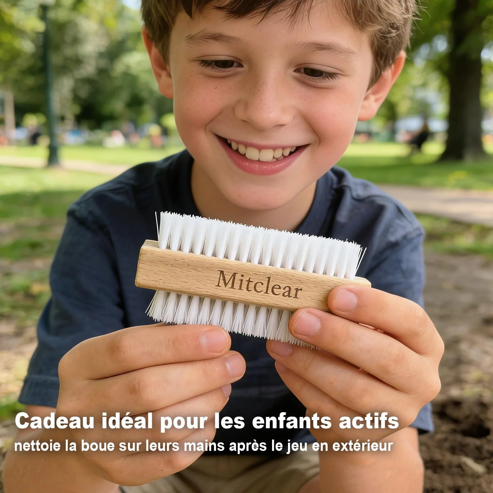 Brosse à Ongles et Main en Bois Lot de 3, Brosses de Nettoyage à Poils Plastiques Rigides Double Face