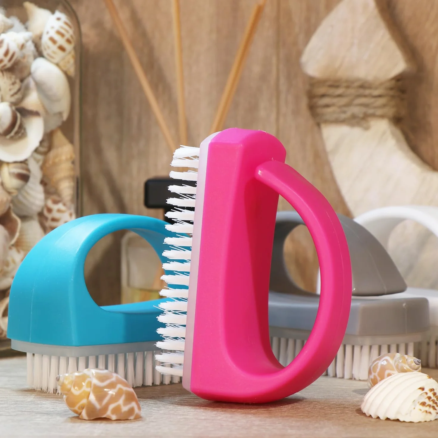 Brosse de lavage pour les mains et les ongles com-four avec poignée 04 Stück Farbmix