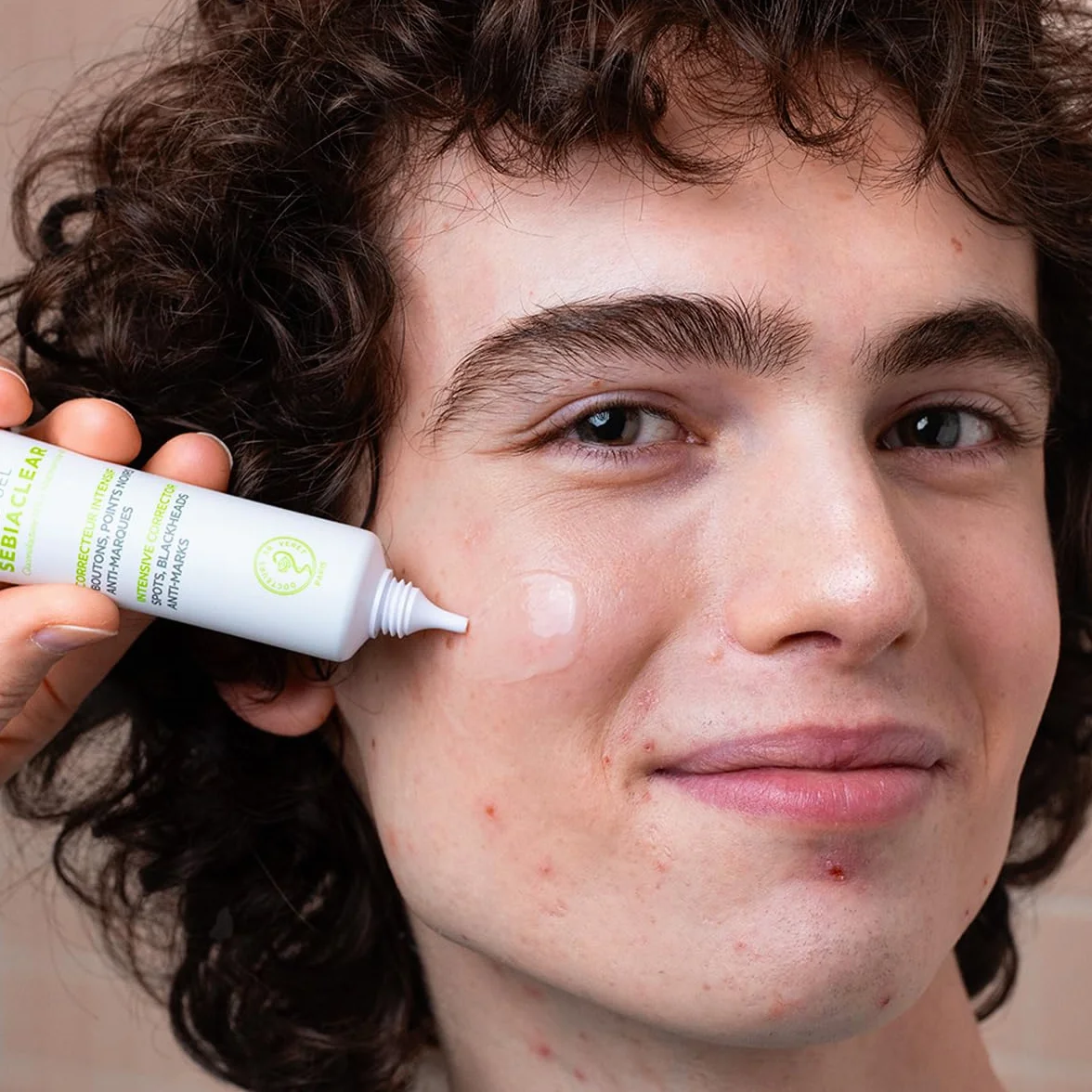 SVR Sebiaclear Active Gel Soin intensif anti-imperfections 40 ml Gluconolactone 14% Niacinamide 4% Acide salicylique