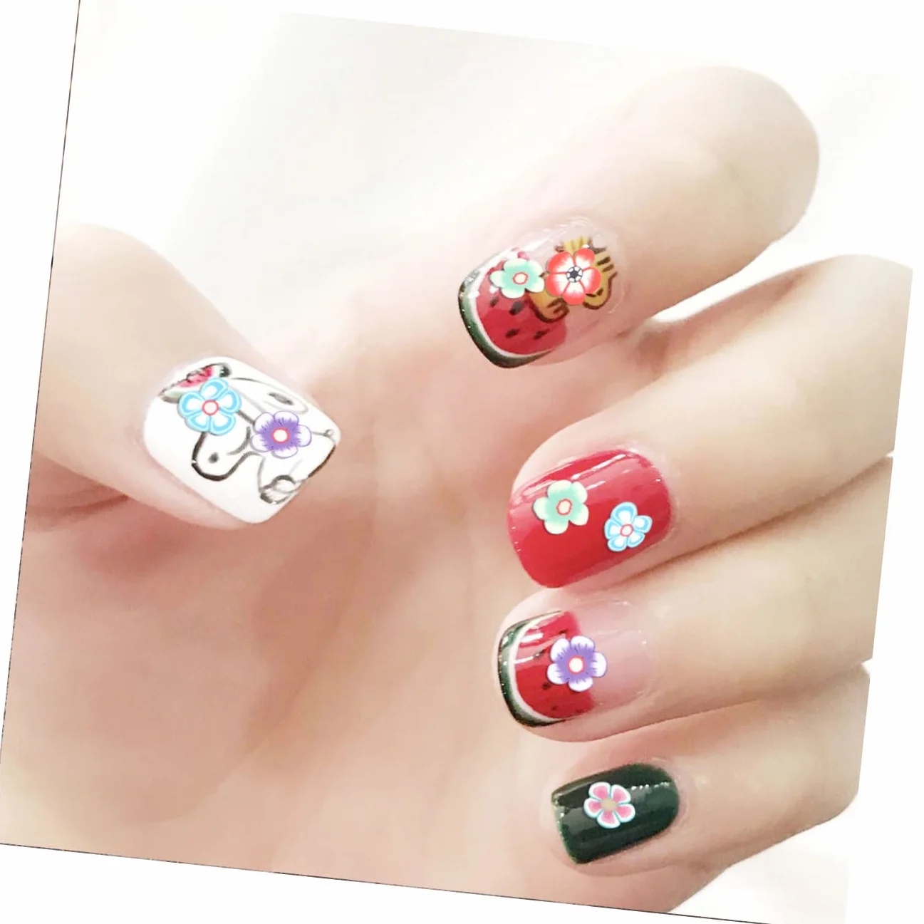 3000 pièces Argile Polymère Décoration Accessoires Manucure Motif Fleur Prunier Outils Nail Art Professionnel