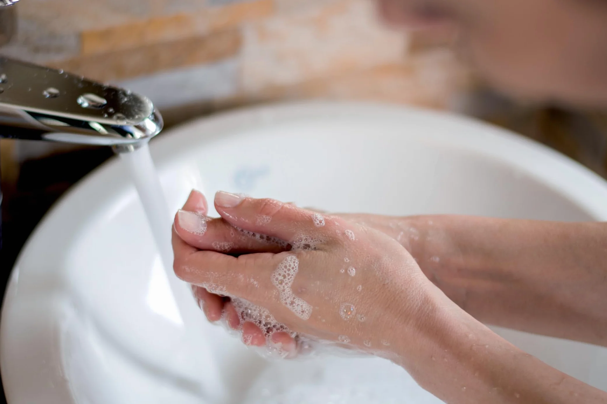 Manicare Brosse à ongles en plastique hygiénique poils solides fermes nettoyer saleté graisse sous ongles mains pieds