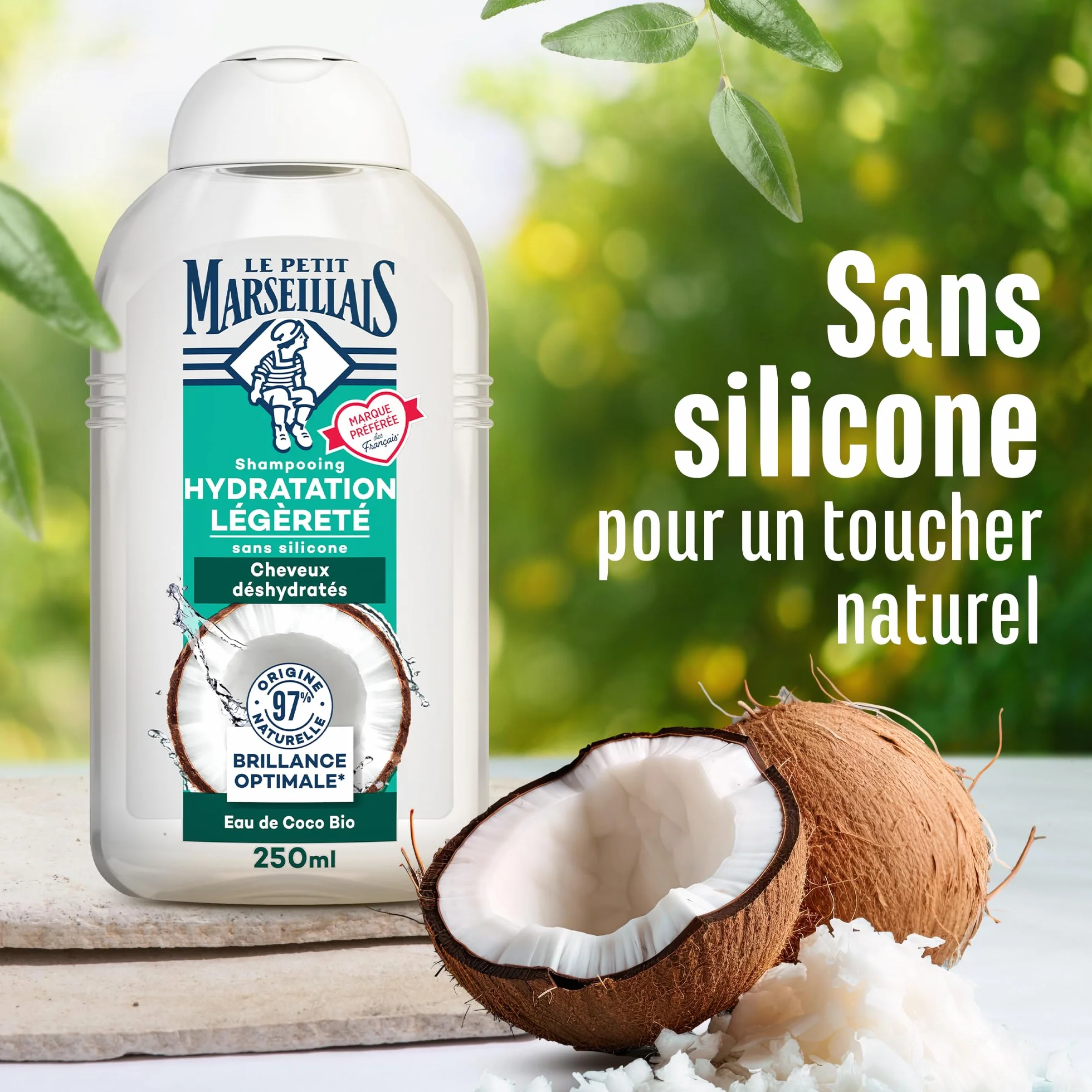 Le Petit Marseillais Shampooing Hydratation Légèreté Eau de Coco Bio 250 ml Sans Silicone Cheveux Déshydratés