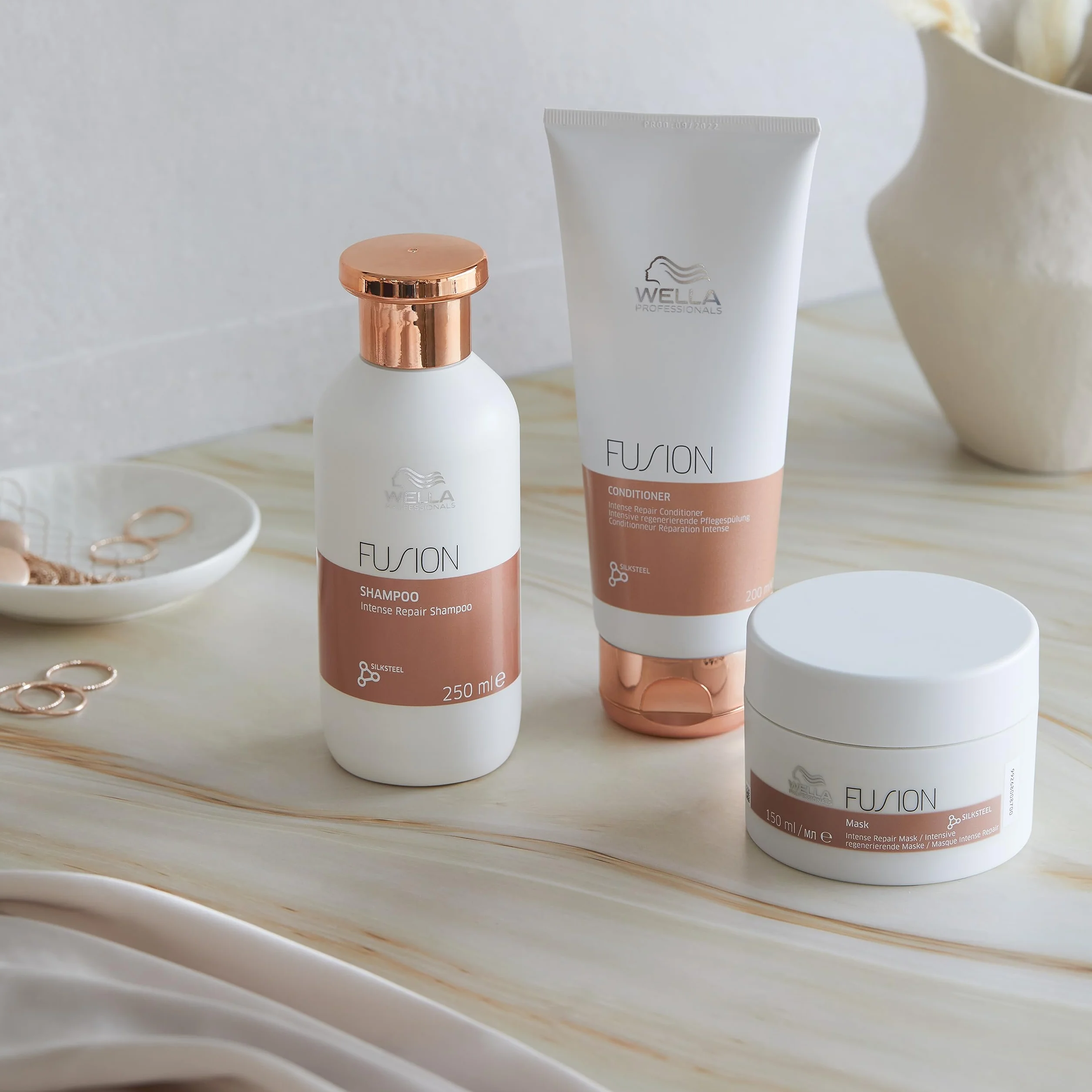 Wella Professionals Fusion Masque Réparation Intense Masque Nourrissant Cheveux Secs Abîmés 500ml