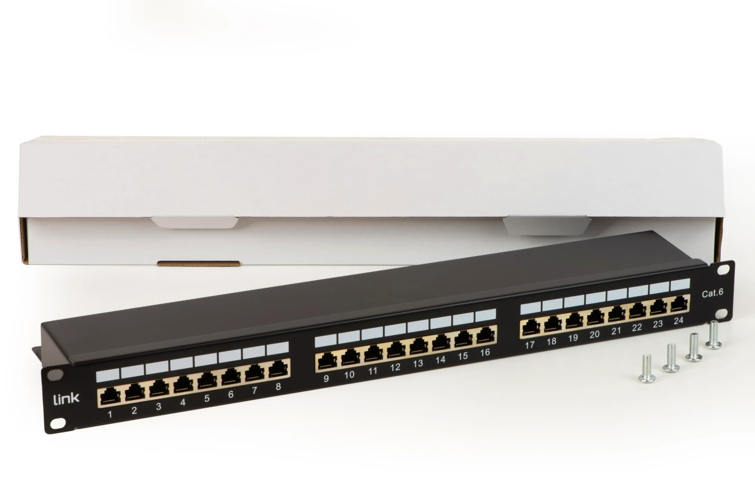 Panneau de Brassage pour réseaux avec 24 Ports RJ45 Cat 6 blindé 19" Noir