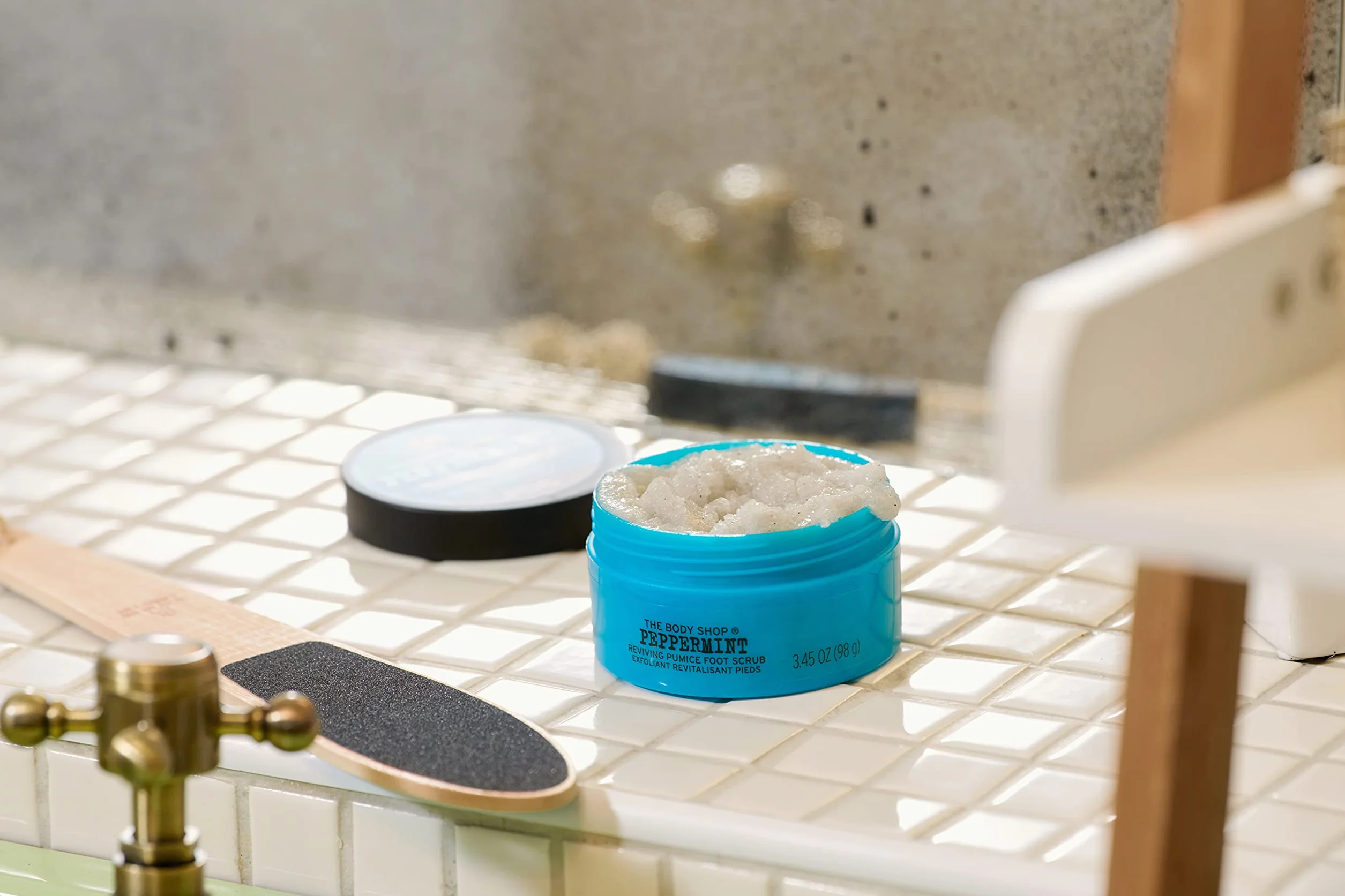 Peppermint Smoothing Pumice Foot Scrub 100ml Gommage Lissage Ponce Pied de Menthe Poivrée