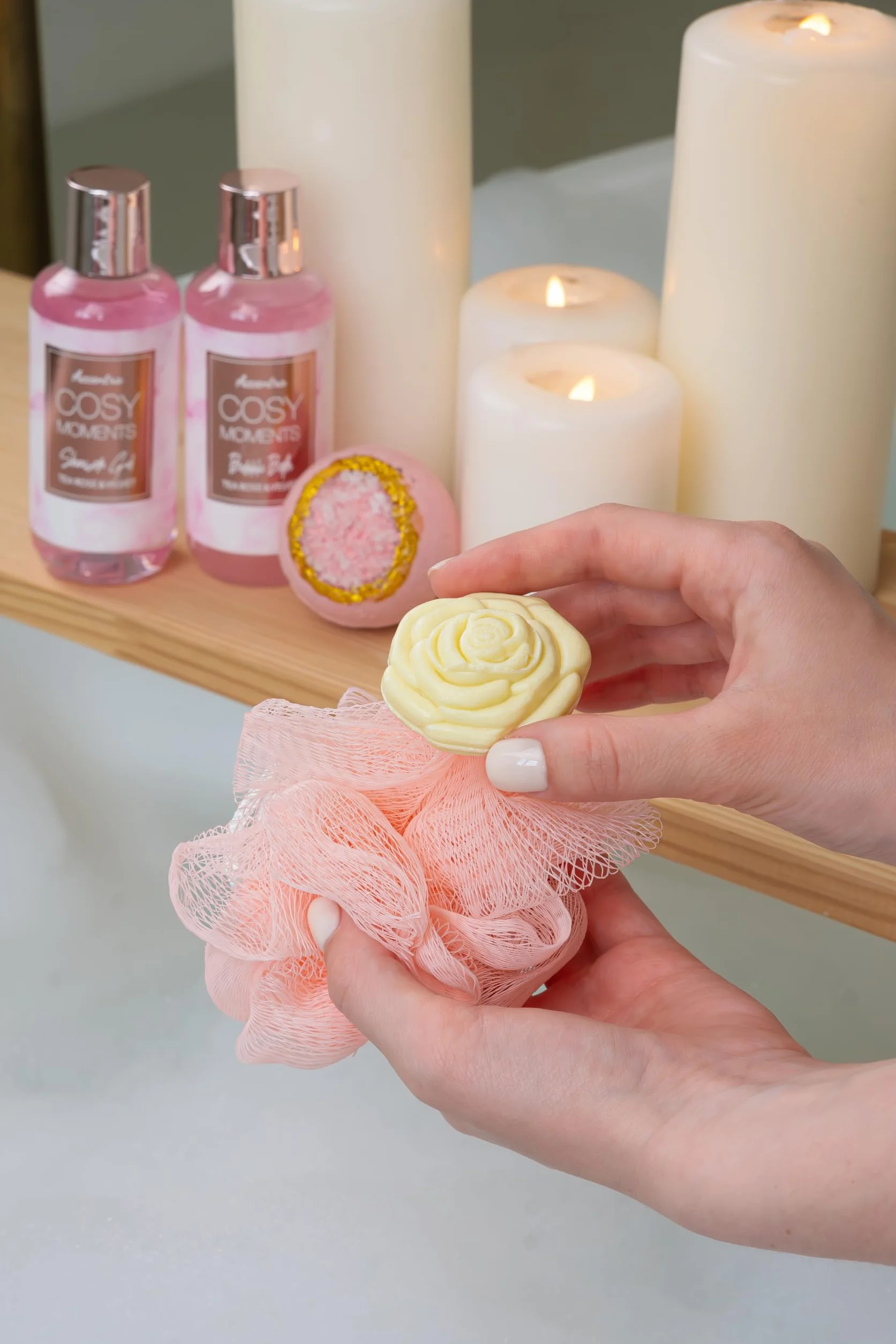 Accentra COSY MOMENTS Set de bain et de douche rose Coffret cadeau bien-être 7 pièces