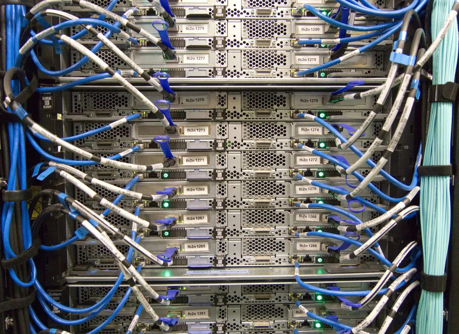 Velamp Câble Ethernet 305m, Câble Reseau LAN, Câble Ethernet Cat5E Haut Debit Pour Internet Rapide, Câble en Vrac UTP CCA, Certifié CPR (Eca)