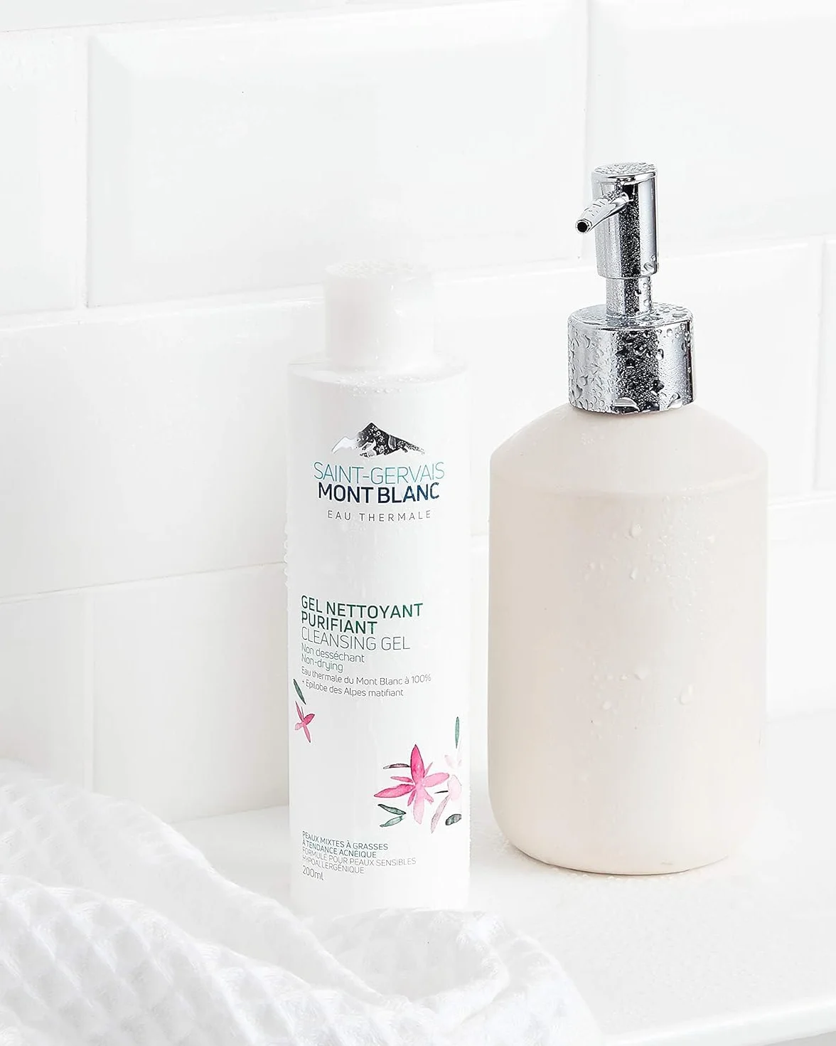 Saint Gervais Mont Blanc Gel Nettoyant Purifiant 200ML pour Peaux Mixtes à Grasses à l’Eau Thermale Zinc Acide Salicylique