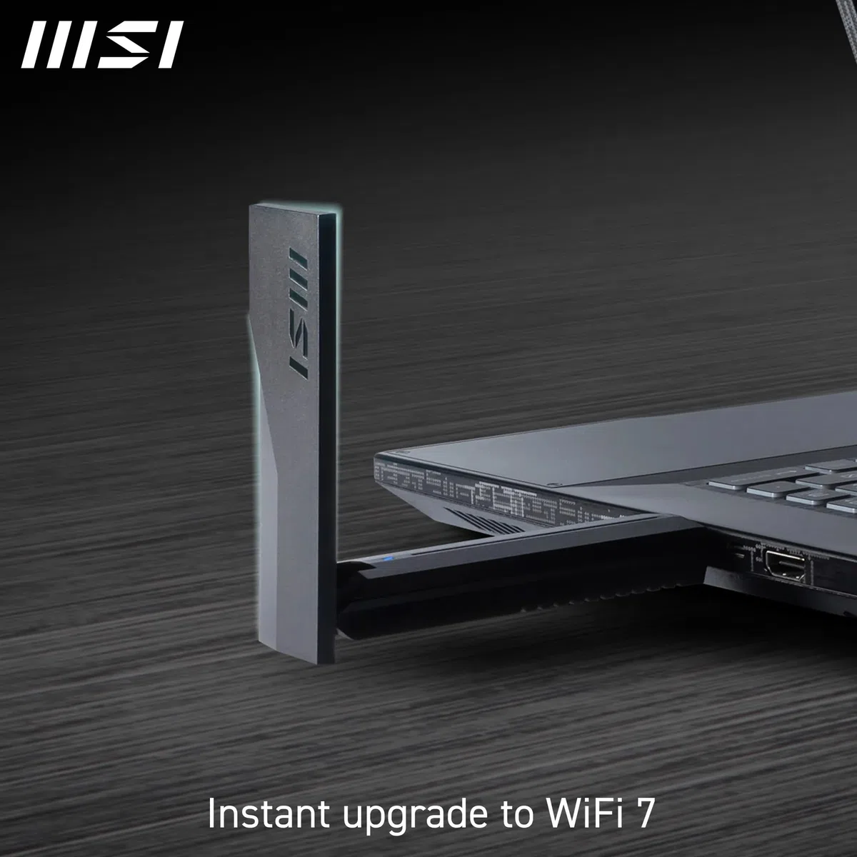 MSI BE6500 Adaptateur WiFi 7 USB - WLAN jusqu'à 2880 Mbps (6 GHz, 5 GHz, 2,4 GHz sans Fil), USB 3.2 Gen 1, MU-MIMO, 2 antennes tri-Bandes à Gain élevé, Formation de Faisceaux, WPA3 - Support Inclus