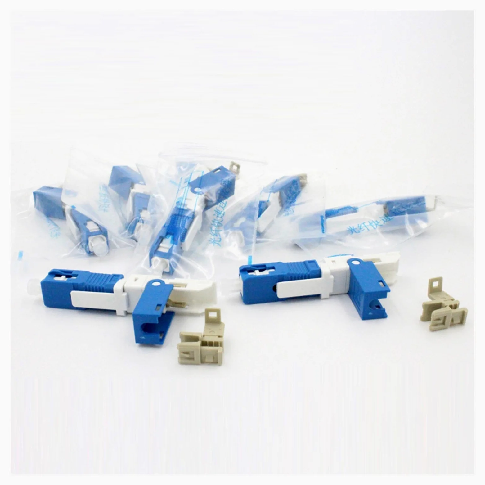 Adaptateur à Fibre Optique 50pcs KPYSC250P-CE FTTH SC Connecteur à Fibre Optique Optique SC PC FTTH Connecteur de Fibre Optique SC connecteur SC