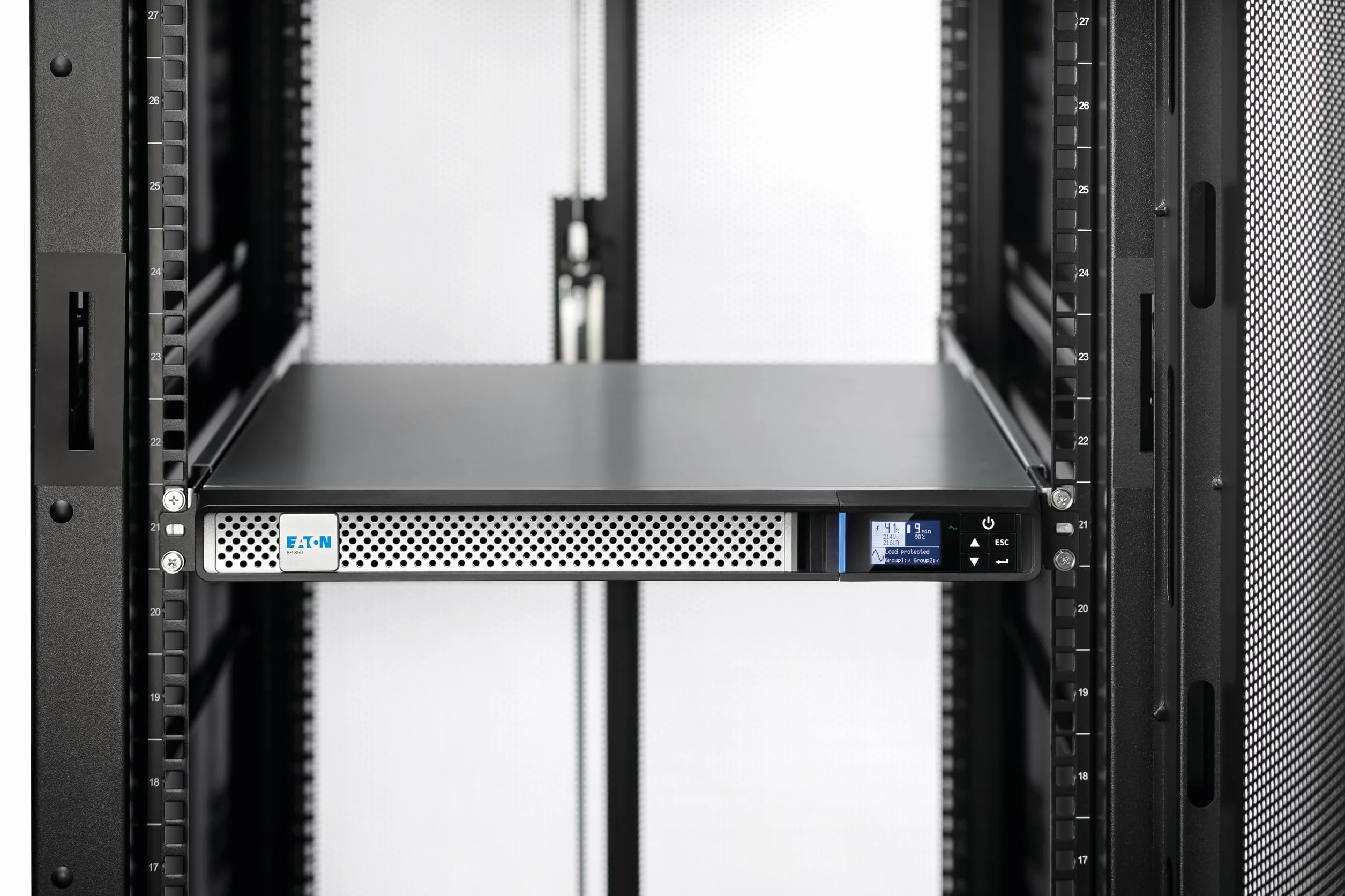 Eaton Onduleur 5P 650 IR G2 Line Interactive UPS Rack 1U 650VA 4 Prises IEC C-13 10A Parasurtenseur Batterie Ecran LCD Graphique Noir