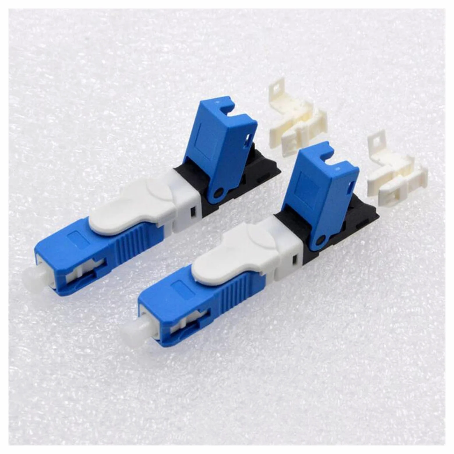 Adaptateur à Fibre Optique 100pcs FTTH SC Connecteur Rapide à Fibre Optique SC PC FTTH Fibre Optique Connecteur Rapide Embedded ESC250D SC connecteur