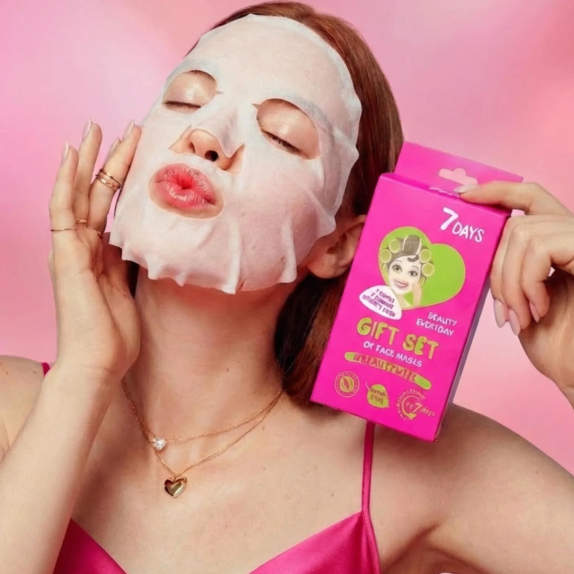 7Days Coffret Cadeau Masques en Feuille Hydratants Nourrissants Visage 7 Pièces