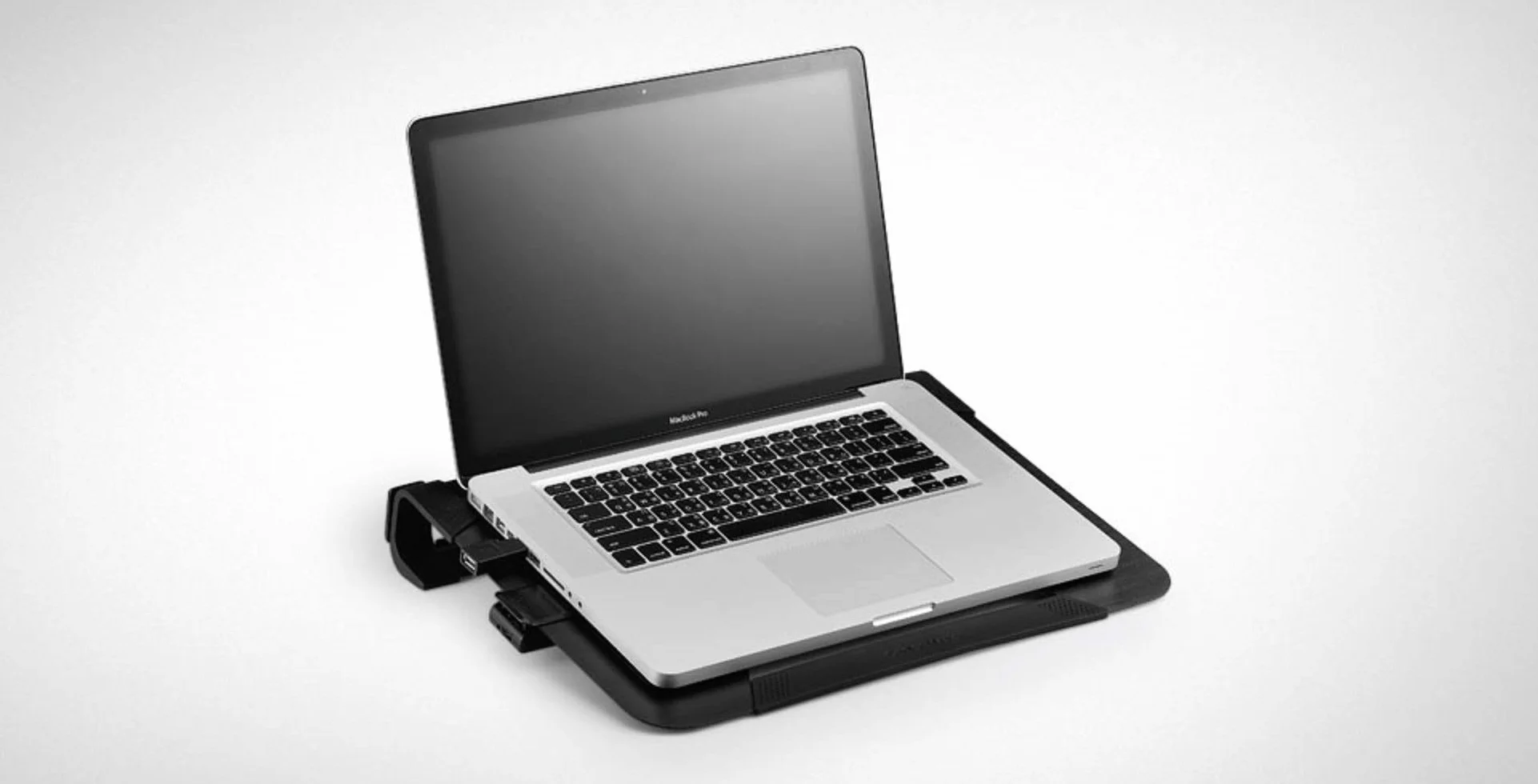 Cooler Master NotePal U3 PLUS Refroidisseur Ordinateur Portable 3 Ventilateurs 80 mm Protection Transport Cadre Ergonomique Aluminium Noir