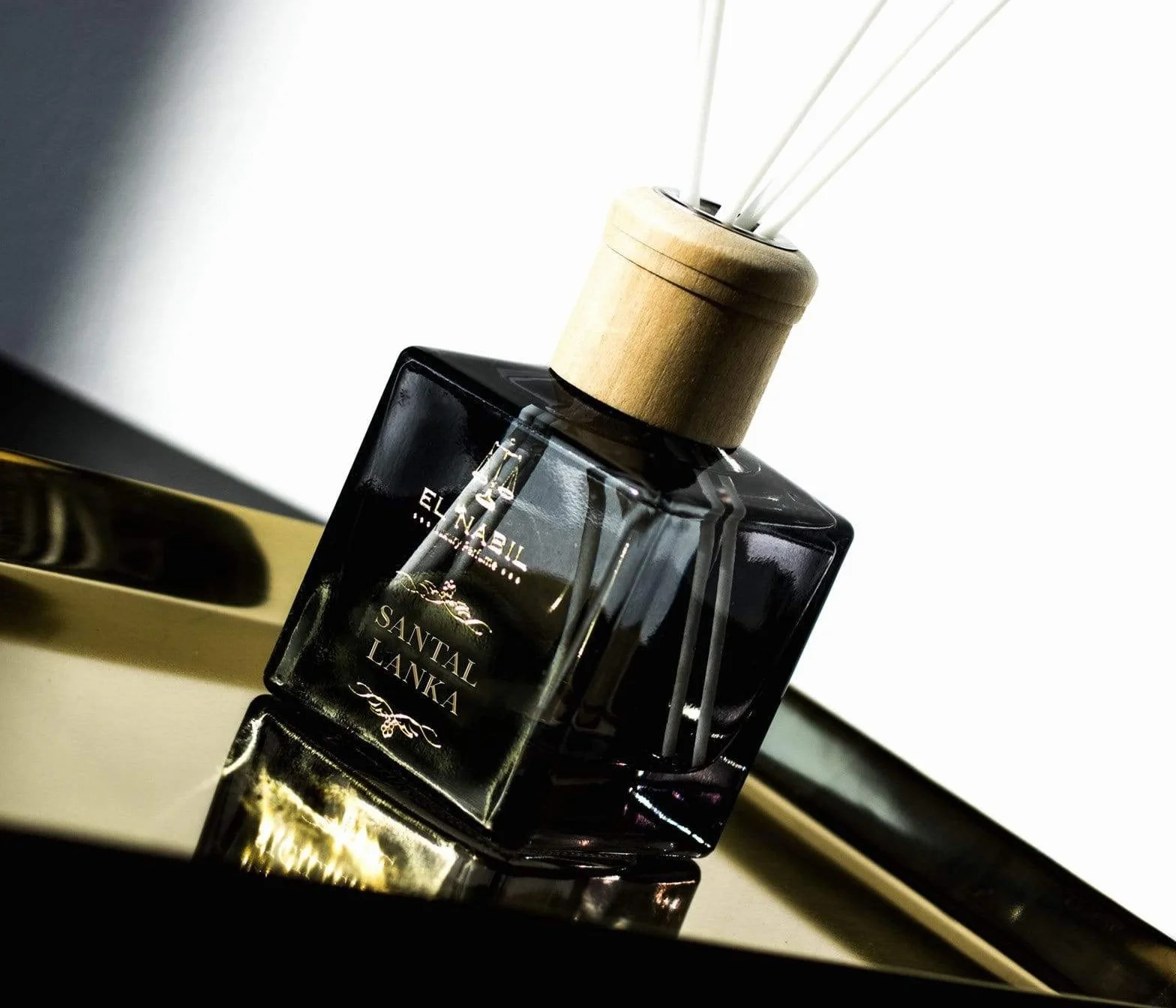 EL Nabil Santal Lanka Parfum Capilla