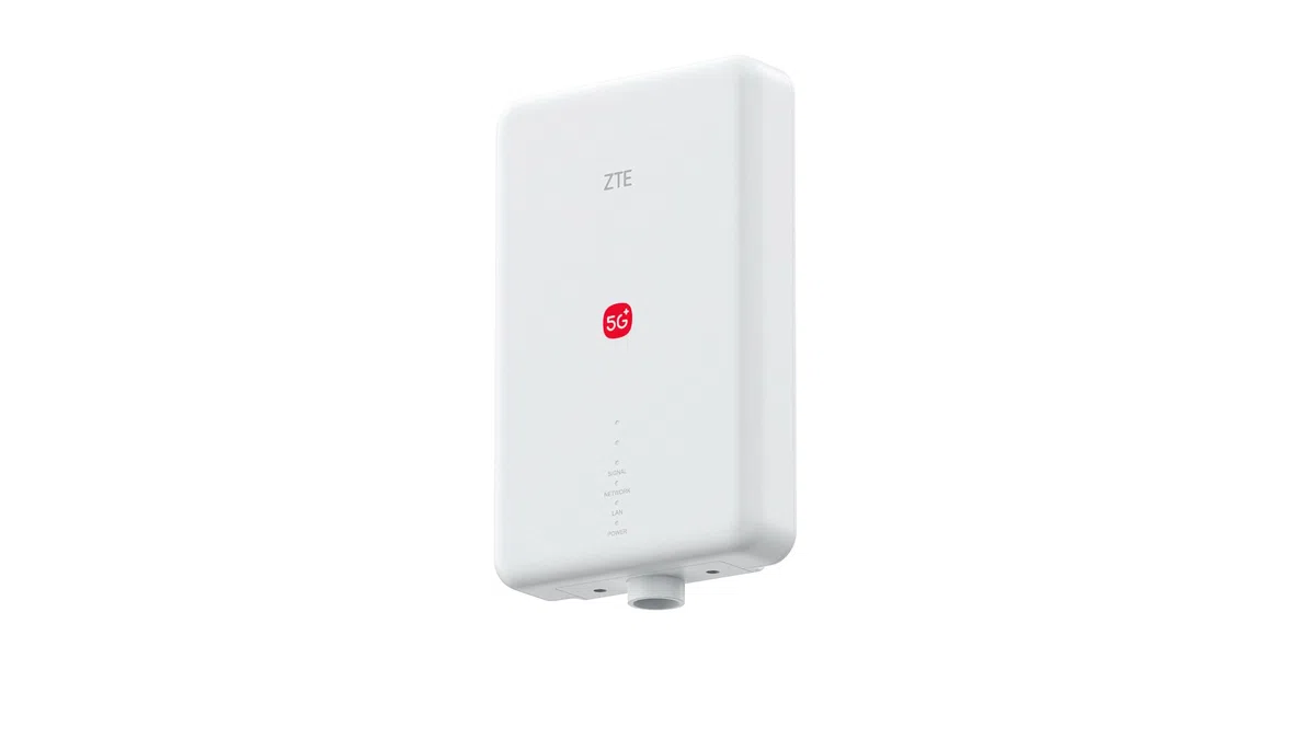 ZTE Routeur extérieur G51F, 5G, jusqu'à 4,29 Gbit/s, 2,5 GbE, IP65