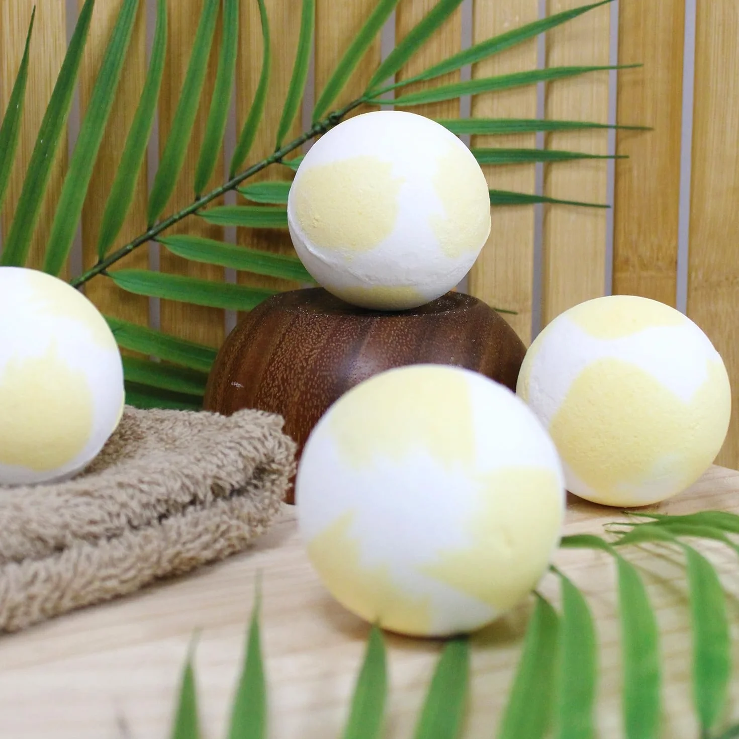Bombe de Bain Moussant Relaxation Vanille Bicolore 60g Cadeau Femme Aromatherapie