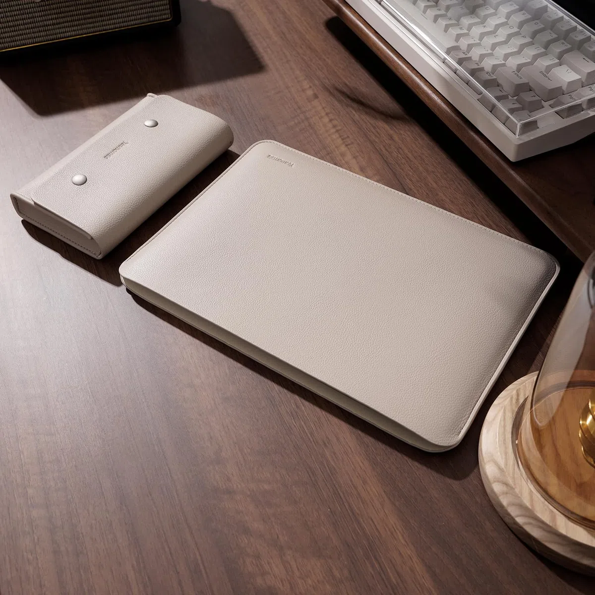 Housse rembourrée en cuir synthétique pour ordinateur portable