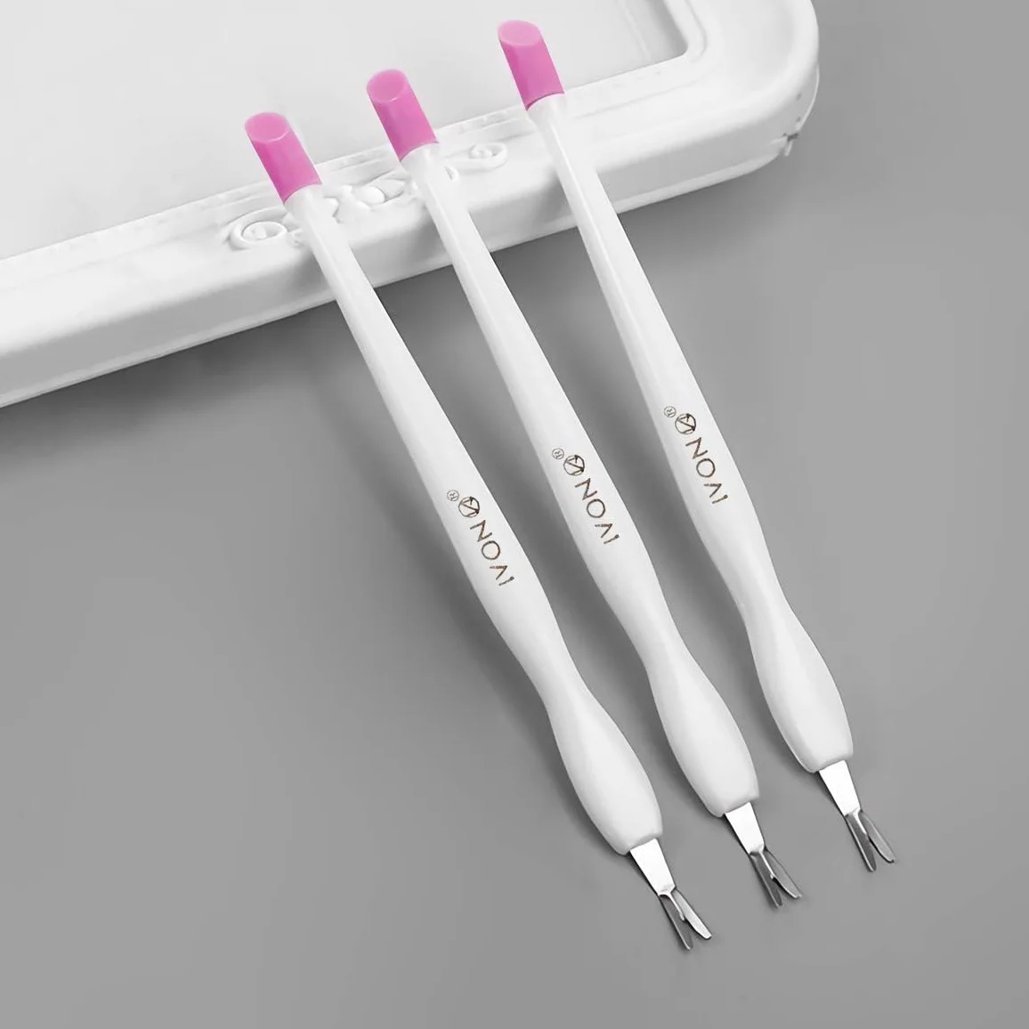 IVON Lot de 3 Pousse-Cuticules avec Coupe-Cuticules Double Extrémité