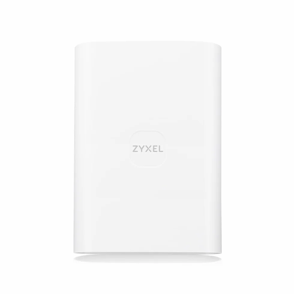 Zyxel FWA70, 5G Outdoor Router | 4 antennes directionnelles 5G/4G jusqu'à 9 dBi, application d'optimisation de signal, K.21 6KV résistante aux surtensions