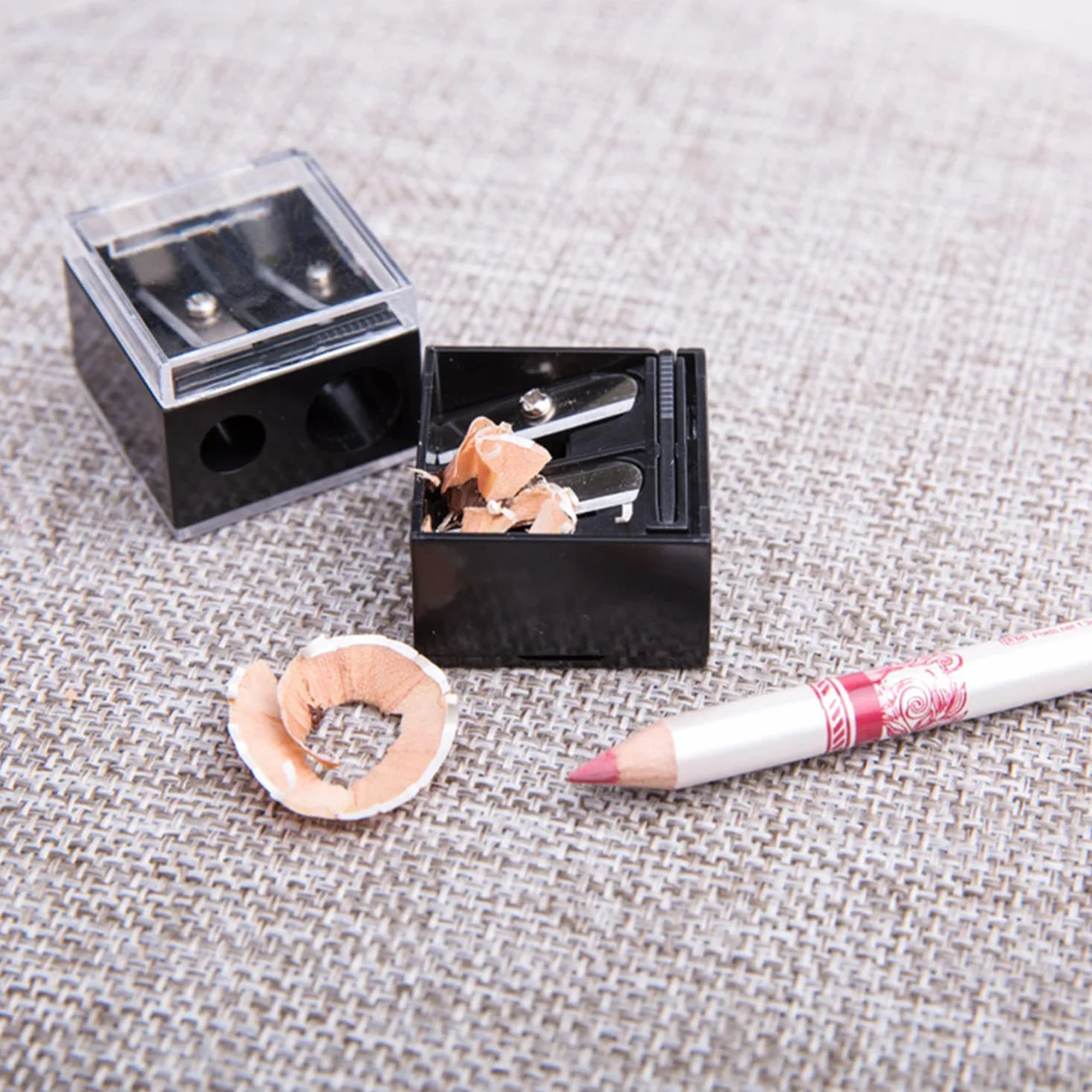 Taille Crayon Maquillage Double Trou 2 Trous Noir