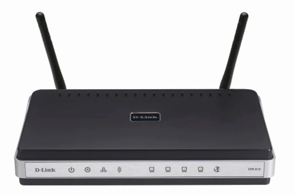 D-Link DIR-615 Routeur sans fil N 300 Mbps Switch 4 ports 10/100 et compatibilité avec service Xbox Live® 11 ans de garantie (Import Royaume Uni)