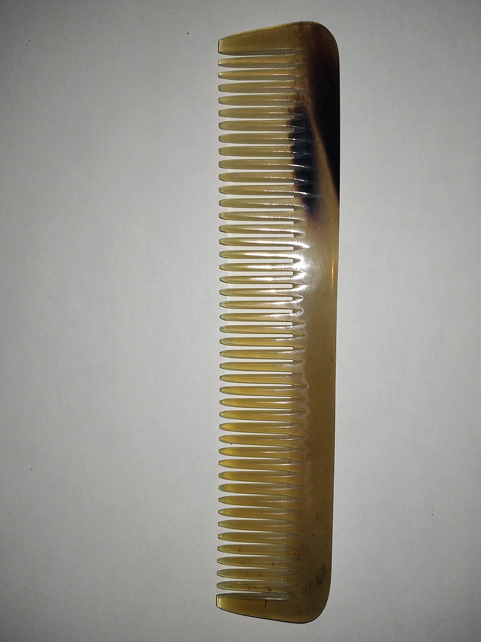 Peigne en Corne Naturelle Démêloir à Grandes Dents 17 cm