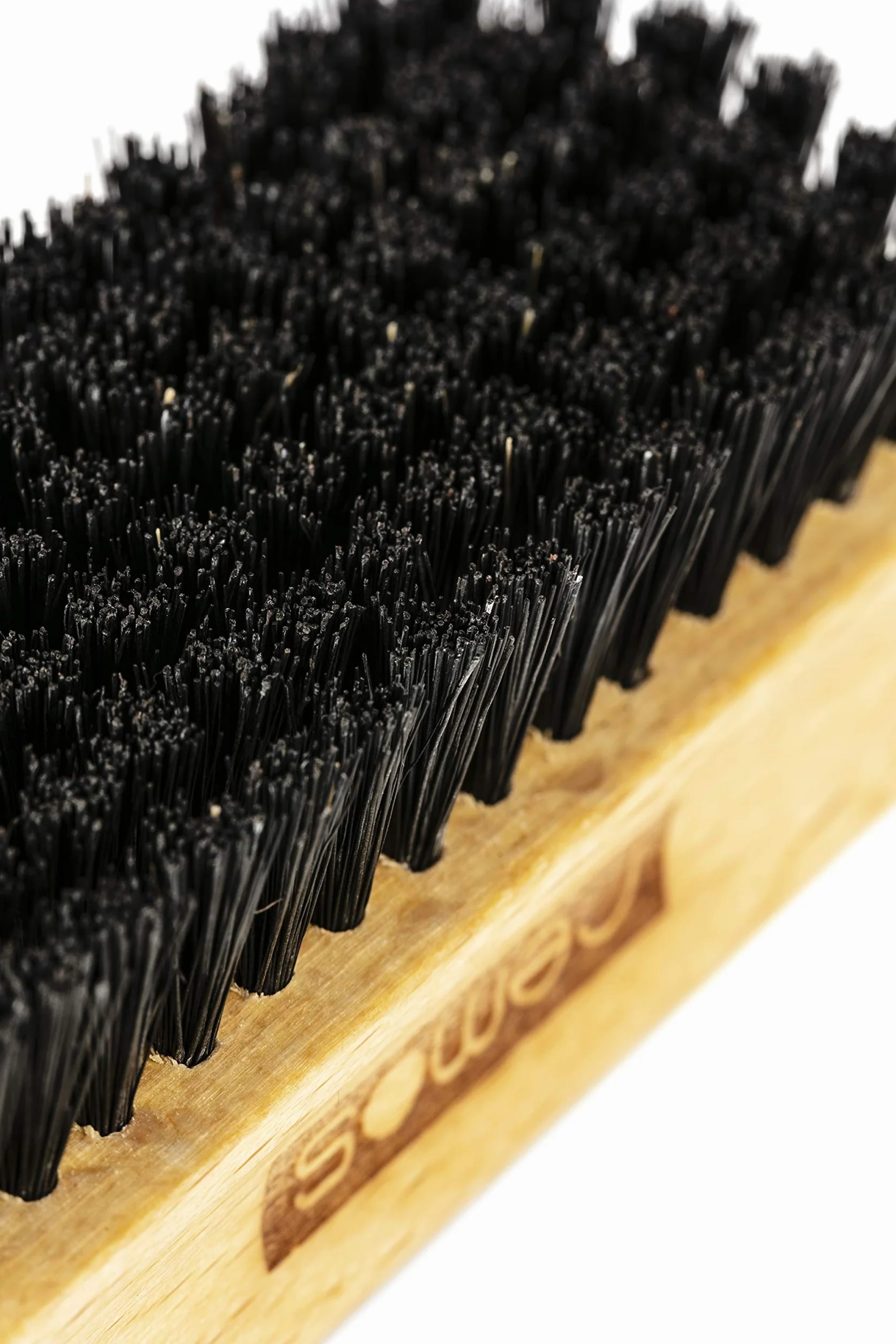 REMOS Brosse à main et ongles poils sanglier bois hêtre deux côtés