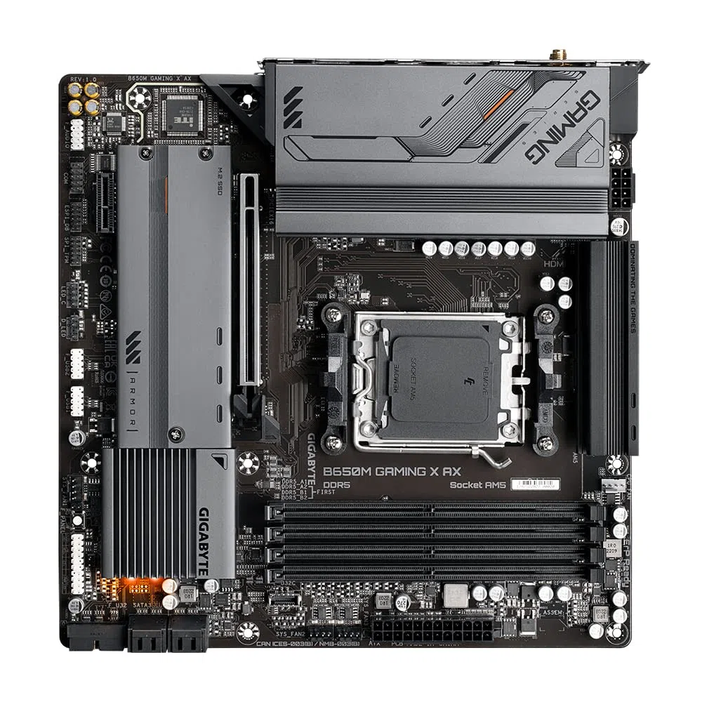 GIGABYTE B650M Gaming X AX Carte mère - AMD Ryzen série 9000, VRM 6+2+1 Phases, jusqu'à 8000 MHz DDR5 (OC), 2xPCIe 4.0 M.2, LAN 2,5 GbE, WiFi 6E, USB 3.2 Gen 2
