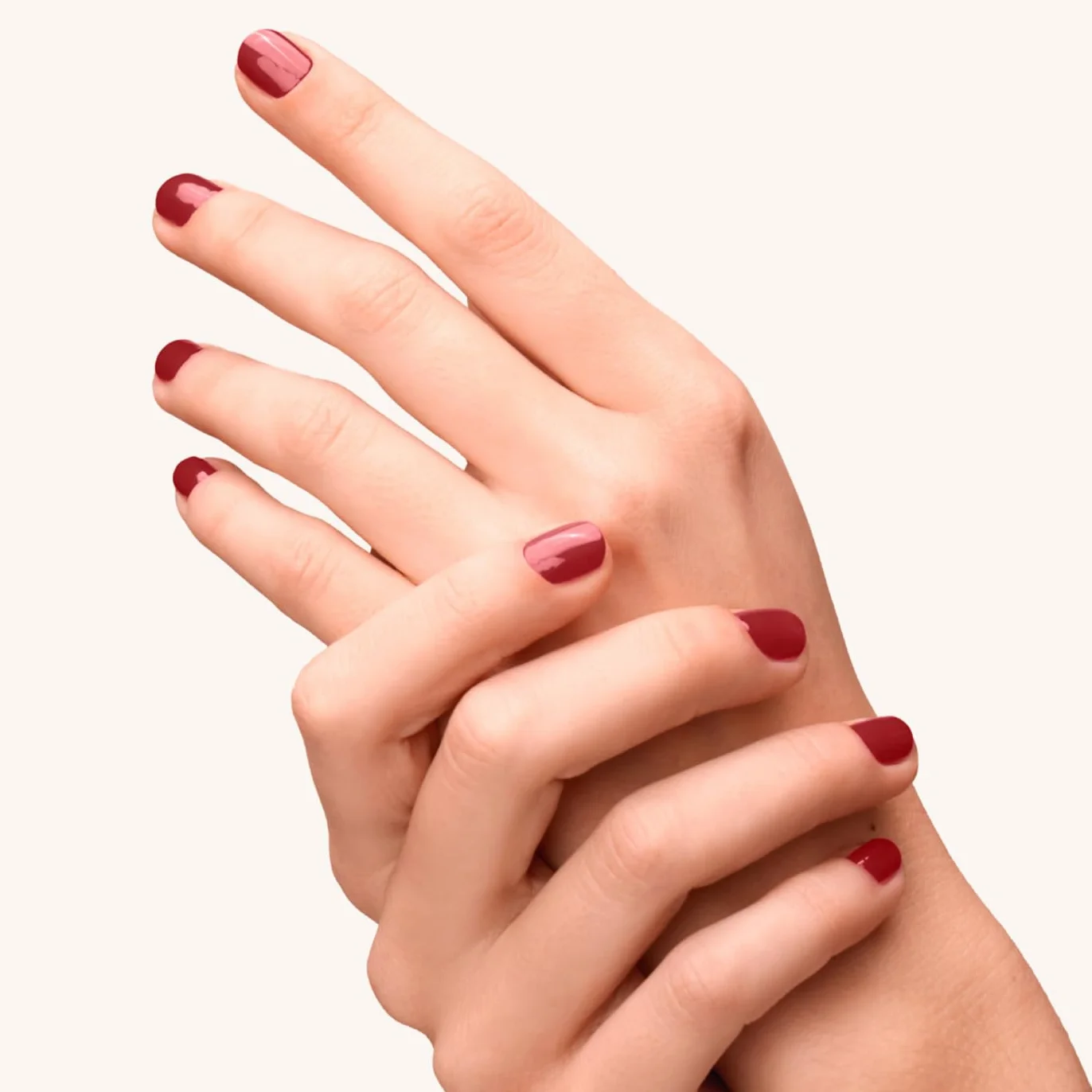 Mavala Colorfix Ultra-Brillant Top Coat Transparent Renforcé Acryl Dur et Flexible Protection Durable contre l’Écaillement 10ml