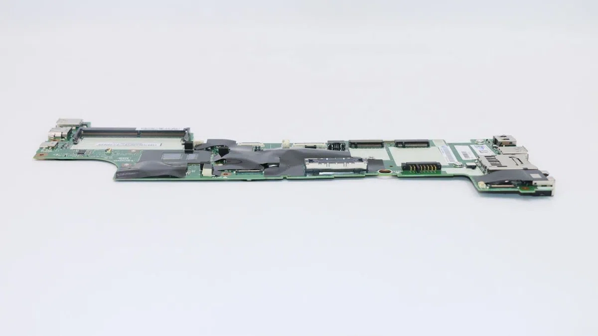 Lenovo Sparepart Planar i5-6300U NOK NY d **New Retail**, 01HY547 (**New Retail**)
