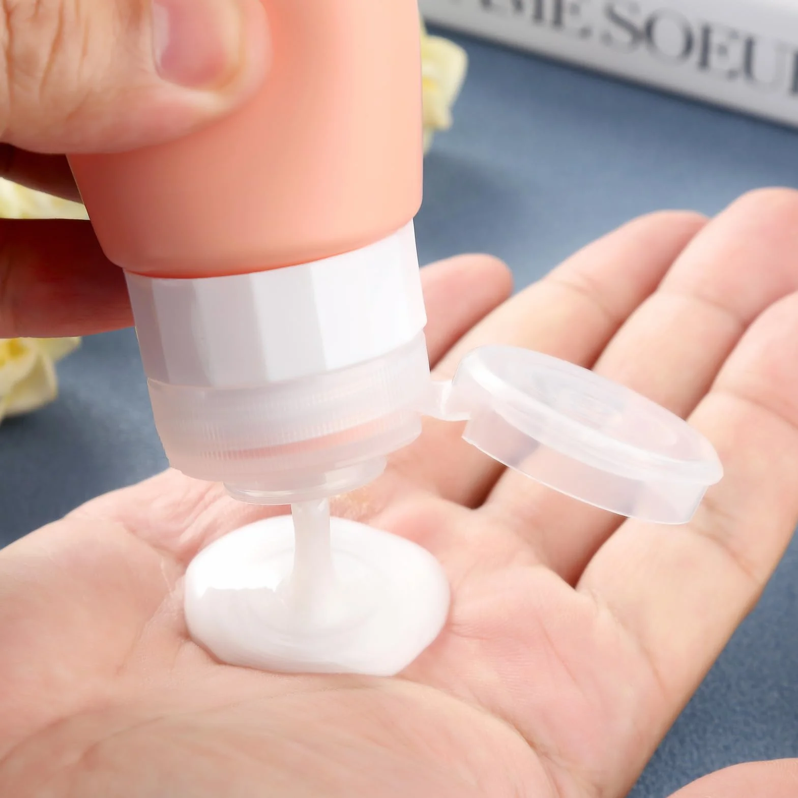 Gemice Flacons de Voyage 4Pcs Étanches Bouteille Silicone 89ml Accessoires Aéroport Shampooing Lotion