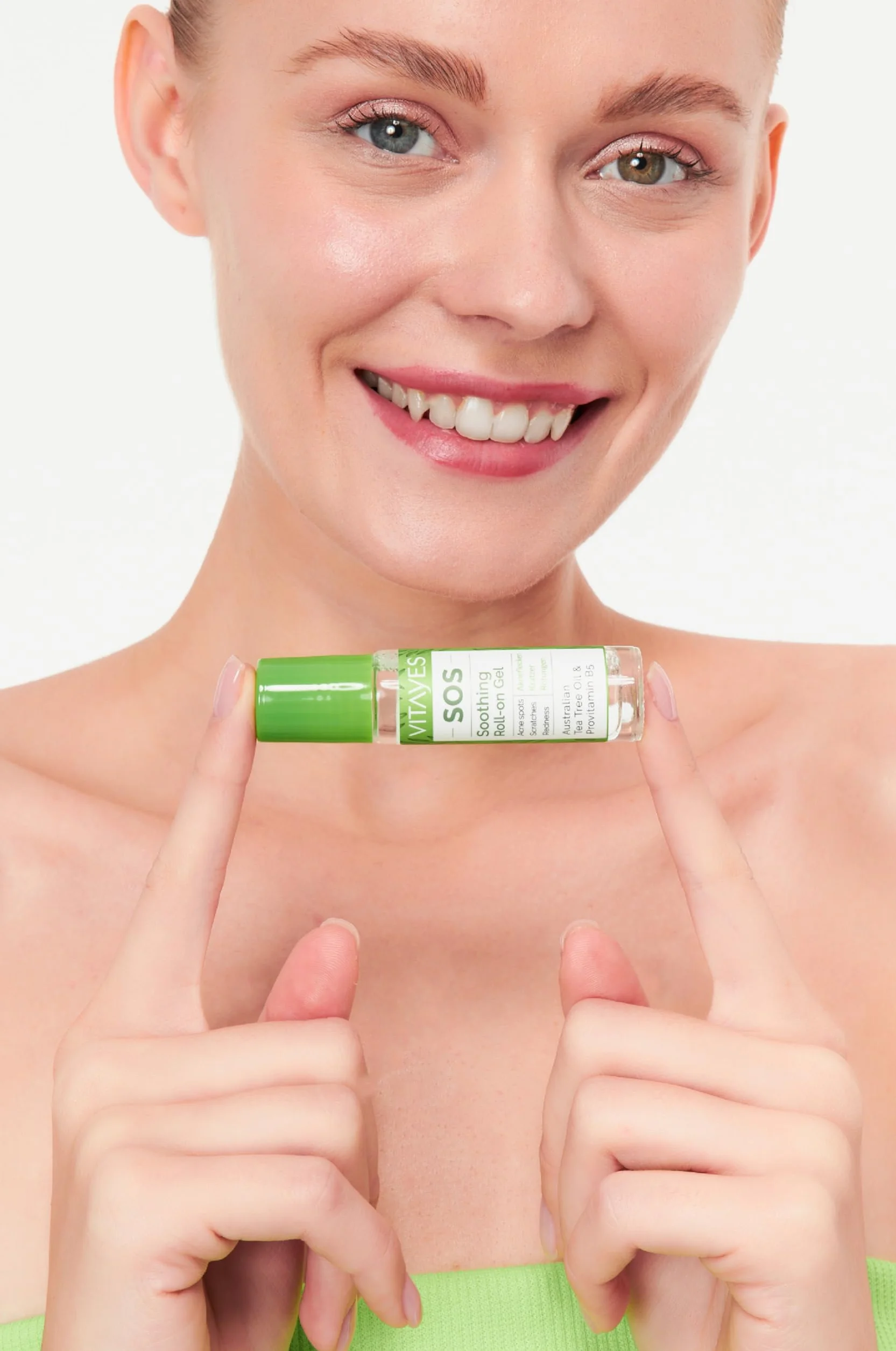 Huile essentielle d'arbre à thé BIO 3 x 10 ml – Stylo roll-on contre boutons, acné, imperfections – Vitamine B5 – Végétalien sans cruauté