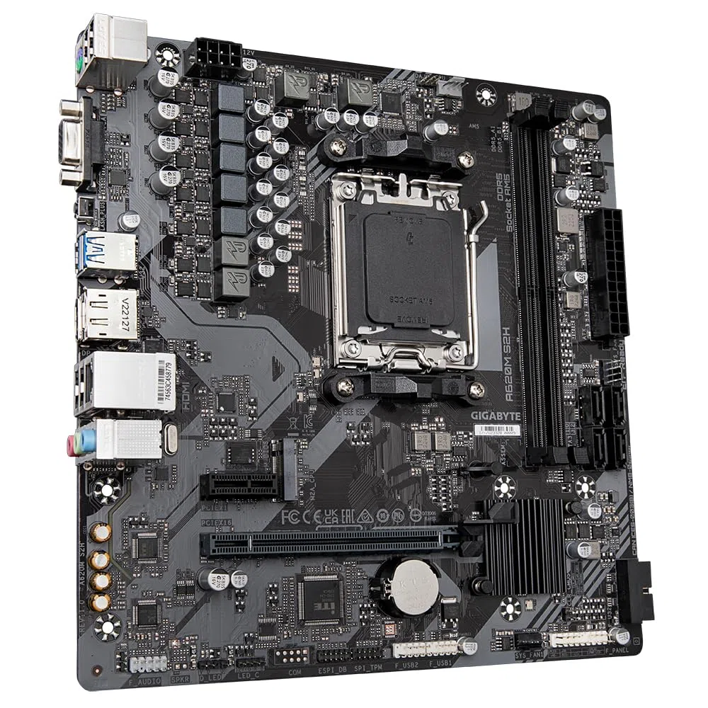 GIGABYTE A620M S2H Carte Mère - Prend en Charge Les processeurs AMD Ryzen 8000, VRM numérique 5+2+2 Phases, jusqu'à 7200MHz DDR5 (OC), 1xPCIe 4.0 M.2, LAN GbE, USB 3.2 Gen 1