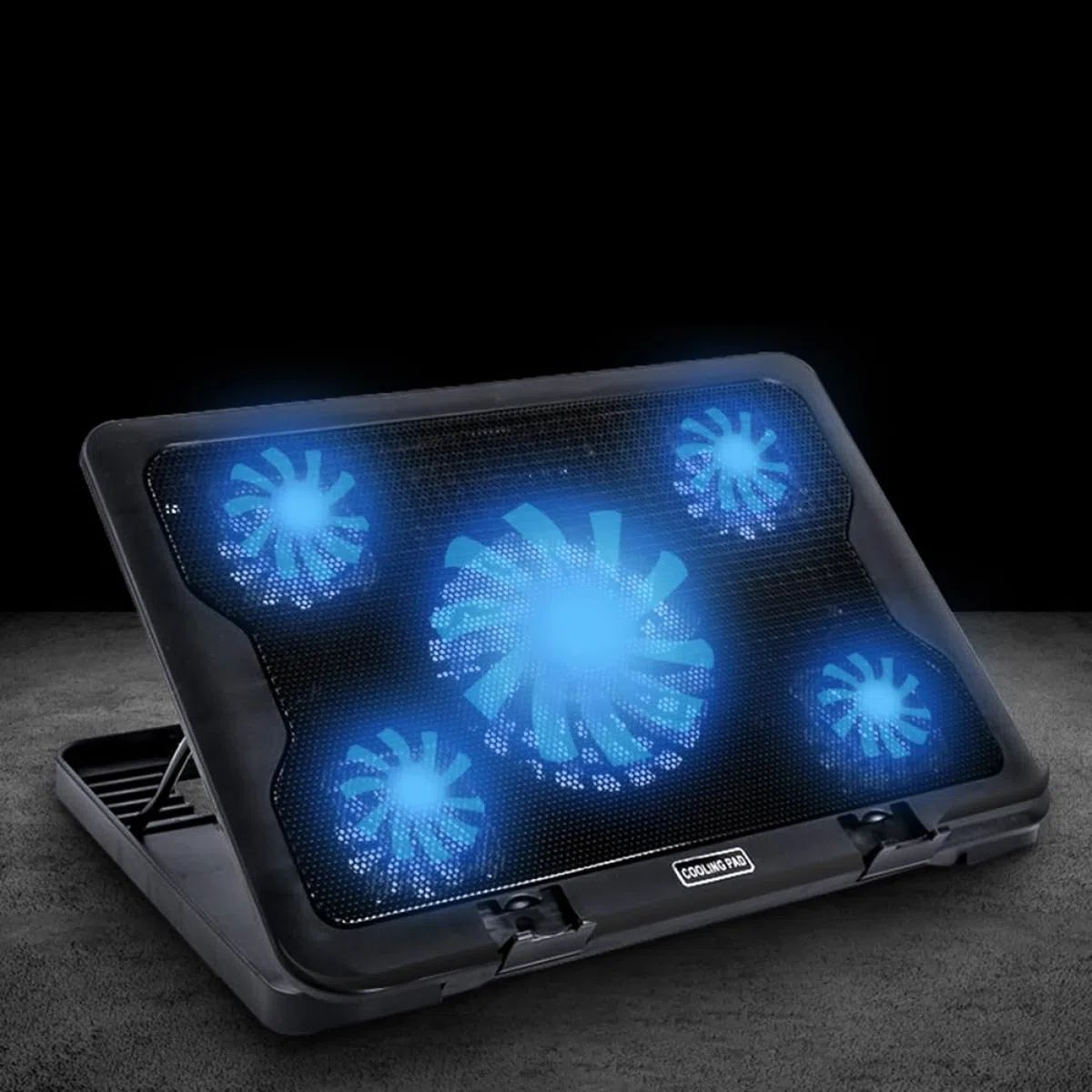 NUOBESTY Refroidisseur pour Ordinateur Portable et Optimiser la Dissipation Thermique Support en Métal Multi-Angle Ajustable 5 Ventilateurs USB Puissant pour Créer Une Ambiance Estivale