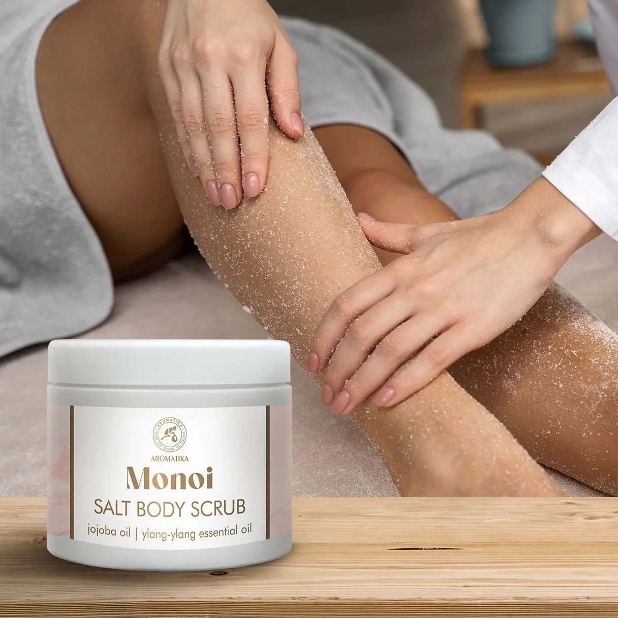 Gommage Corporel Monoi 500 g - Gommage au Sel à Huile de Jojoba et Ylang-Ylang - Hydratant Corps