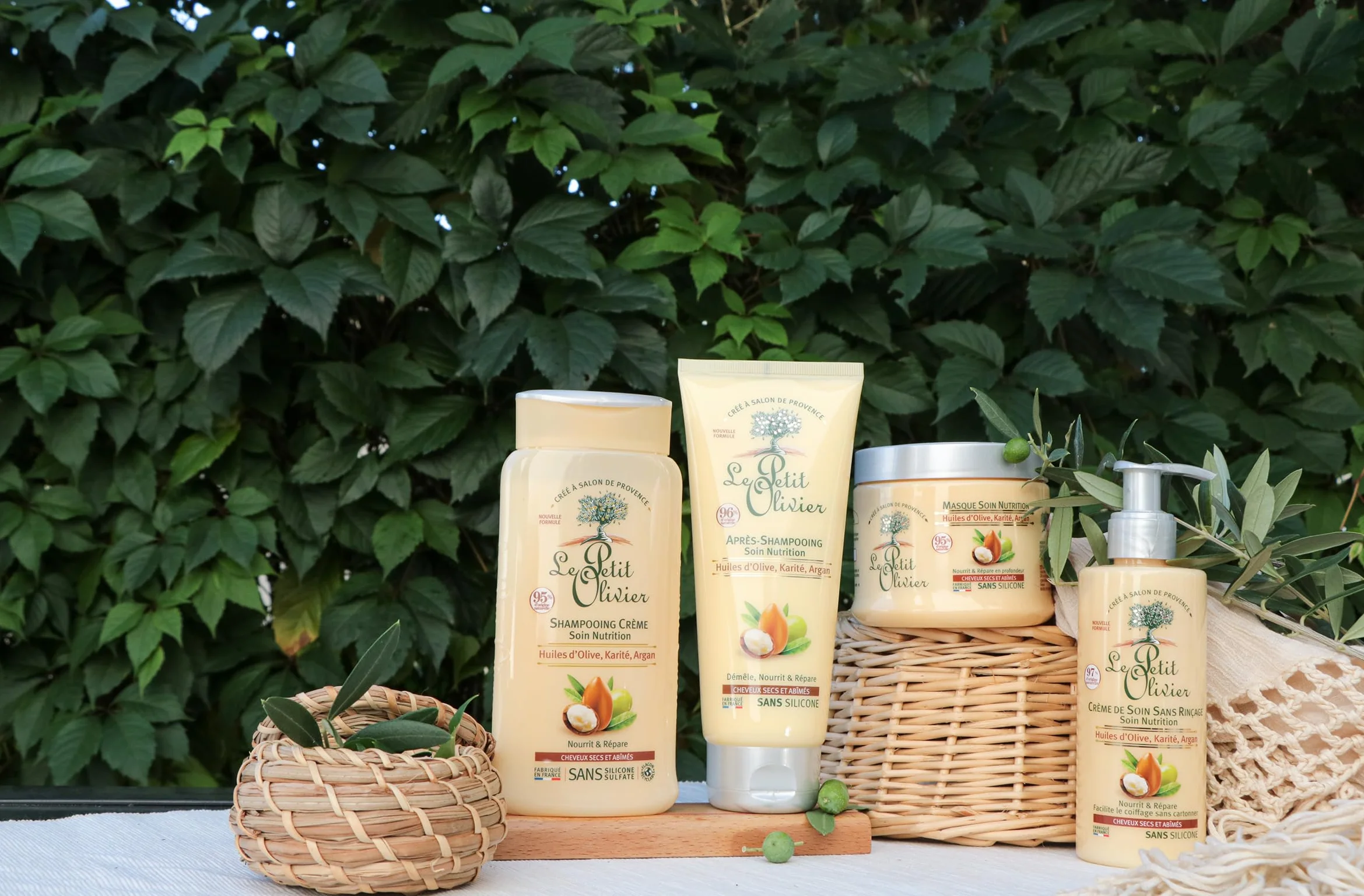 LE PETIT OLIVIER Après-Shampooing Crème Soin Nutrition Huiles d'Olive Karité Argan Cheveux Secs Abîmés Sans Silicone Sans Sulfate 200 ml