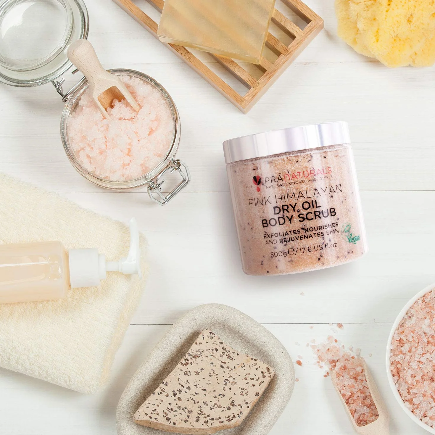 PraNaturals Gommage Corporel au Sel Rose de l'Himalaya 500g - Riche en Minéraux & Vitamines, Élimine Cellules Mortes, Revitalise