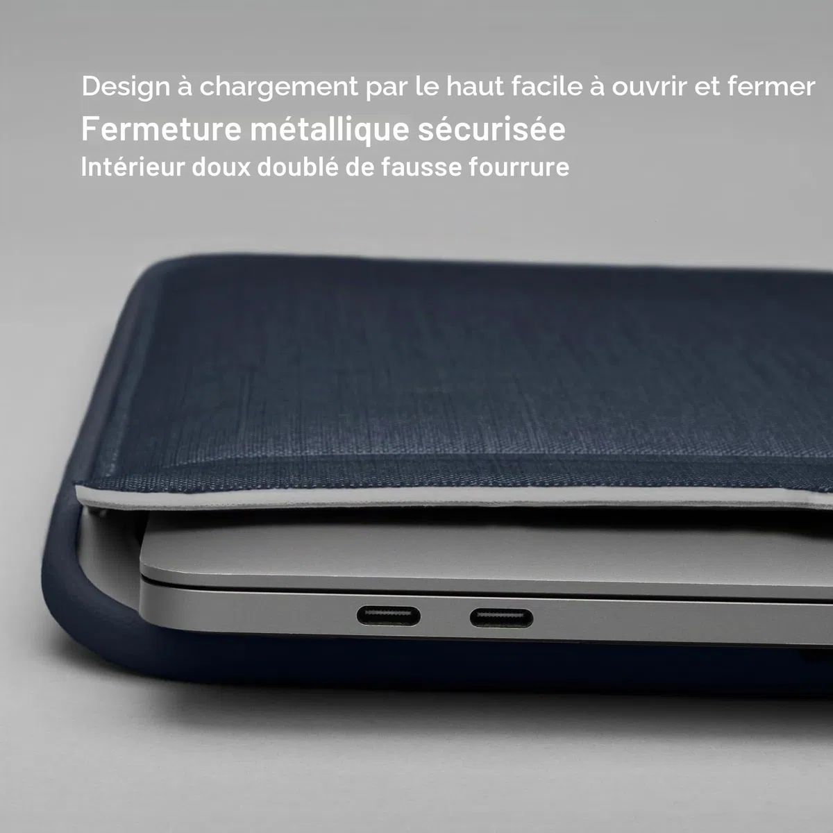 Incase Icon – Housse Woolenex – Housse de Protection Rigide Durable et légère pour MacBook Air 13" M3/M2 et MacBook Pro 13" M2/M1 2020 – Bleu Marine chiné